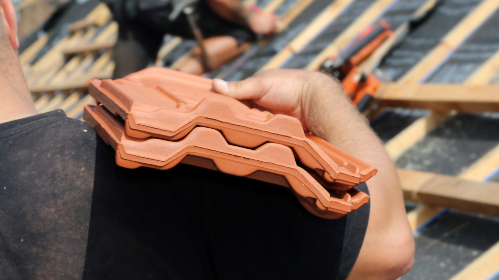 Mehr Geld für Arbeiten in luftiger Höhe