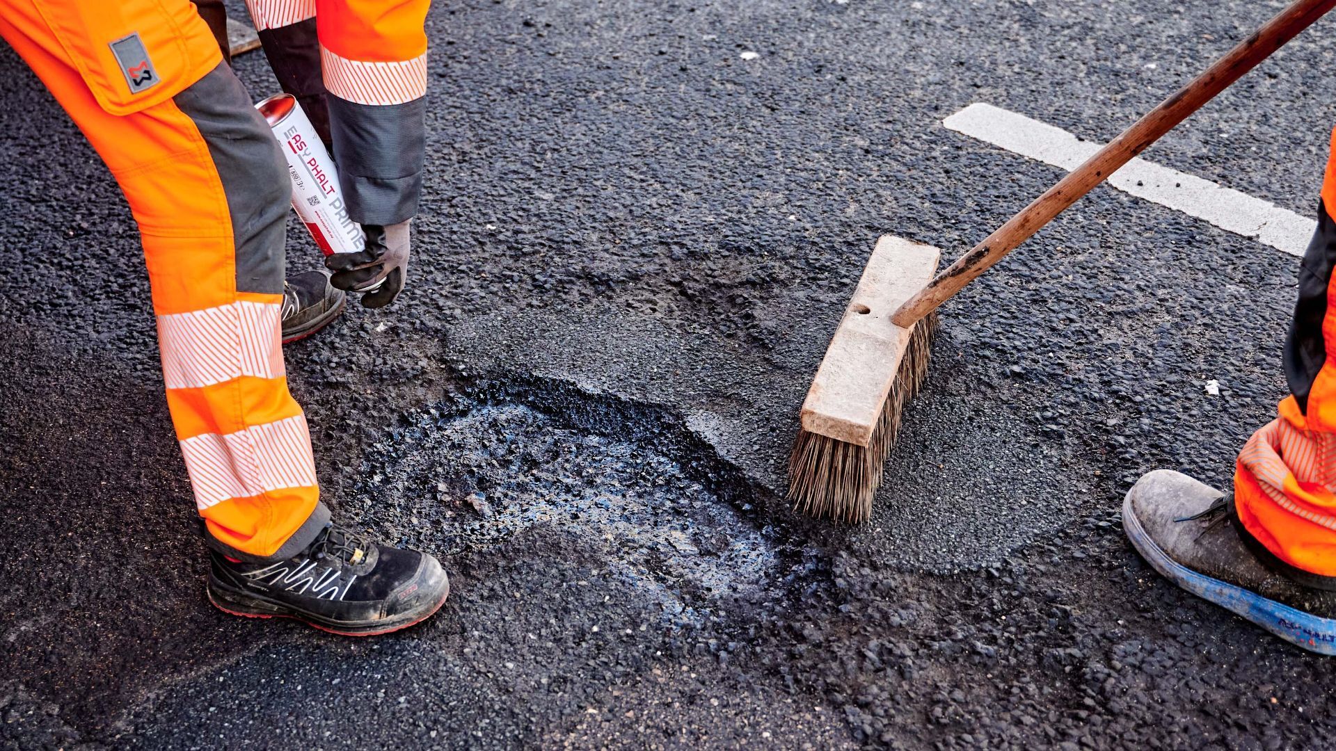 Kampf den Schlaglochpisten