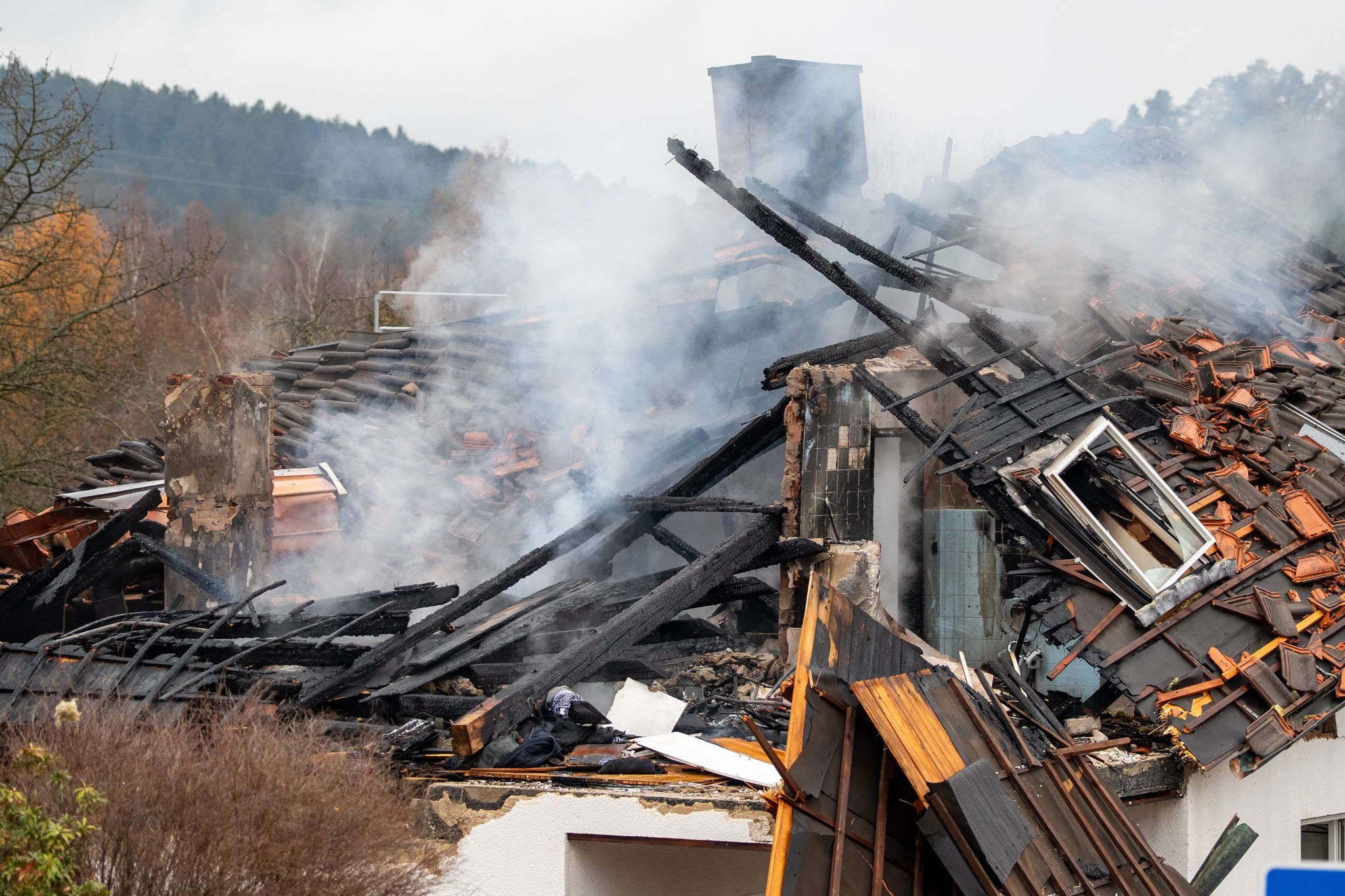 Explosion in Chamerau: Ermittlungen zur Ursache dauern an