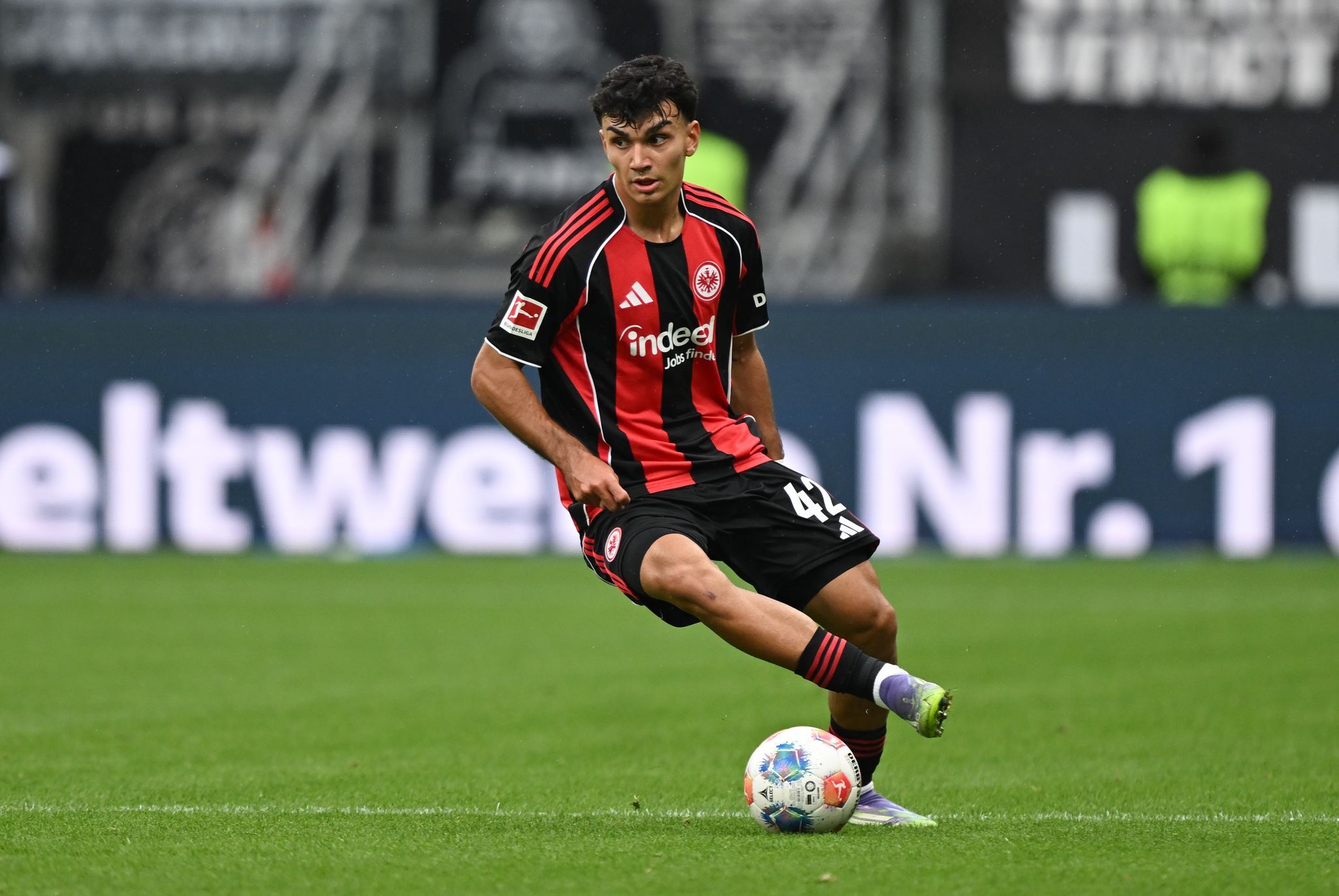 Uzun vor Startelf-Comeback bei Eintracht Frankfurt