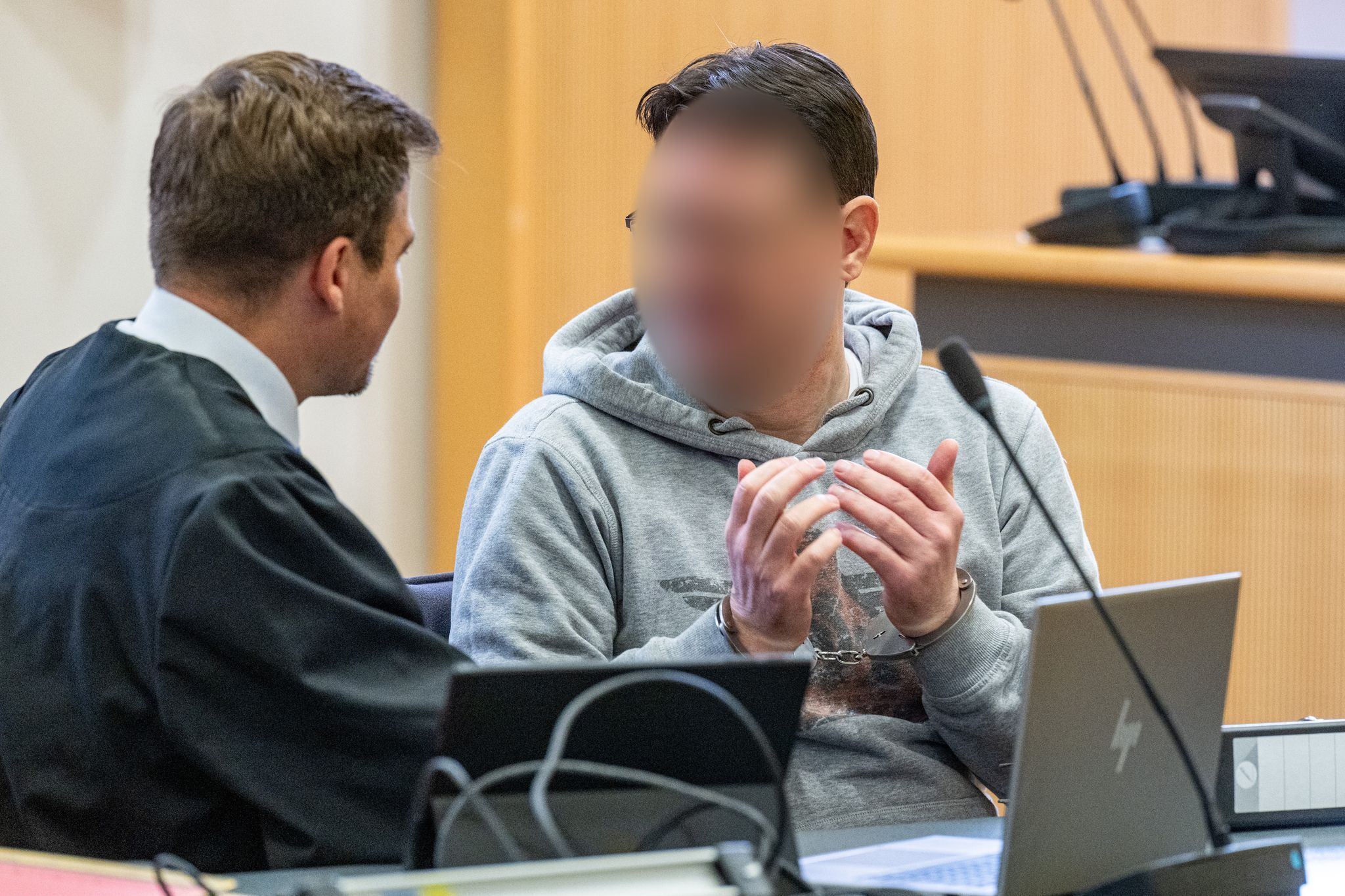 Onkel erschlagen – Lebenslange Haft für Mord