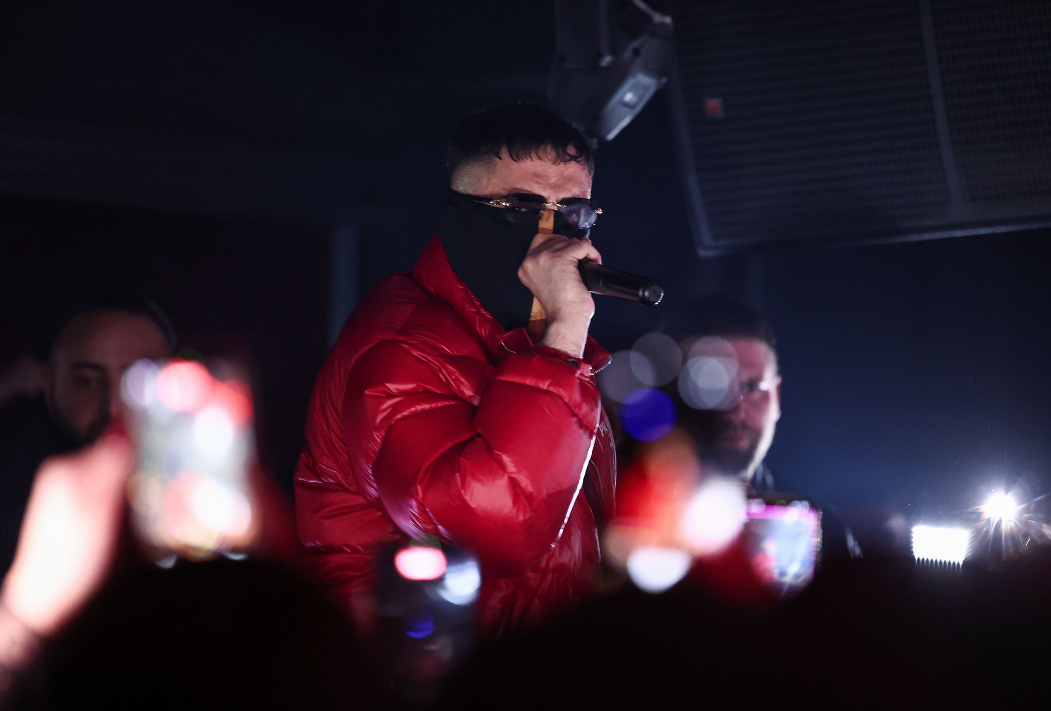 Rapper Haftbefehl schaut bei Özdemirs 60. Geburtstag vorbei