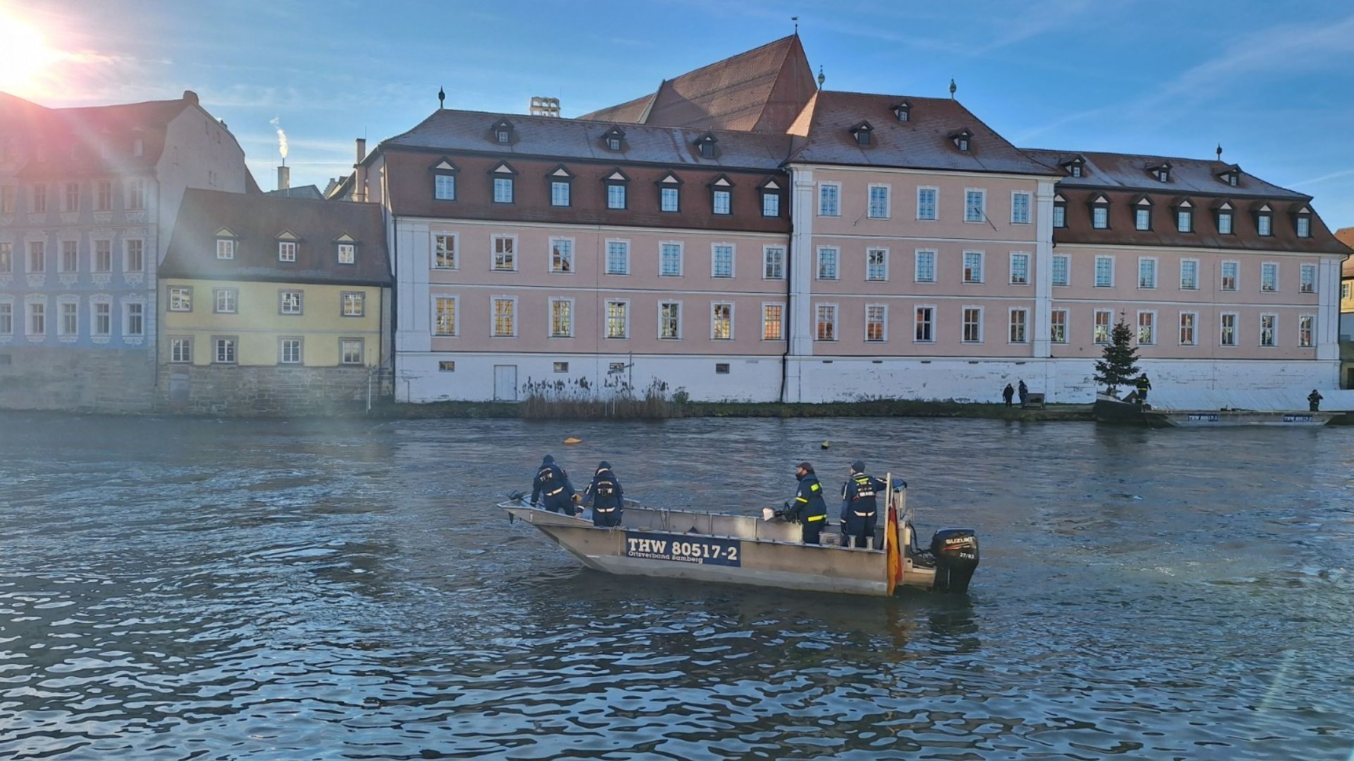 Erstes Bamberger Silvester-Feuerwerk für alle startet von der Regnitz
