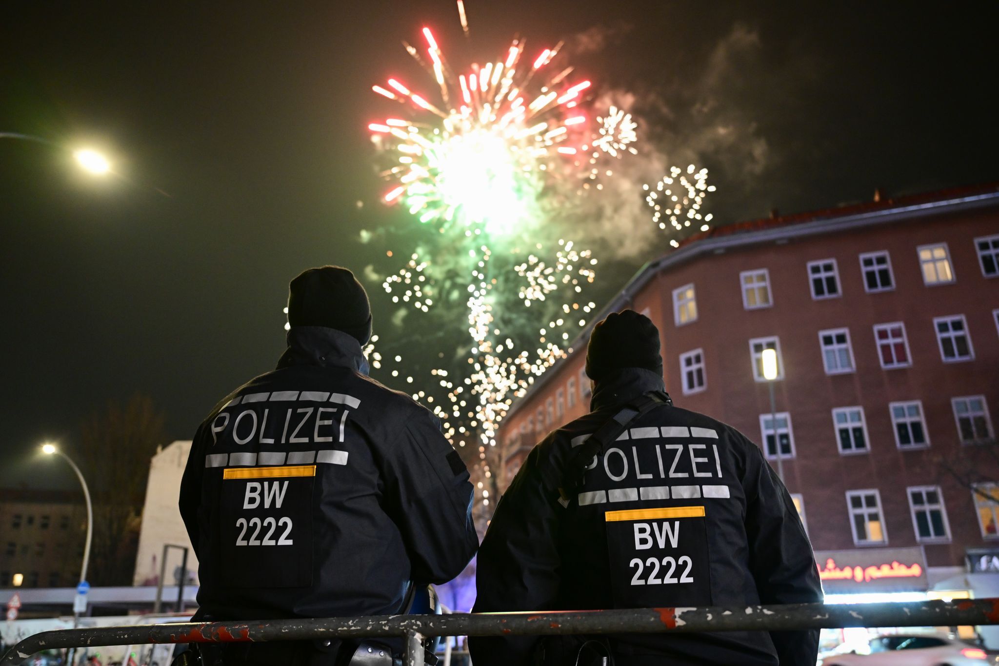 Angriffe auf Polizei und Sanitäter in Berlin