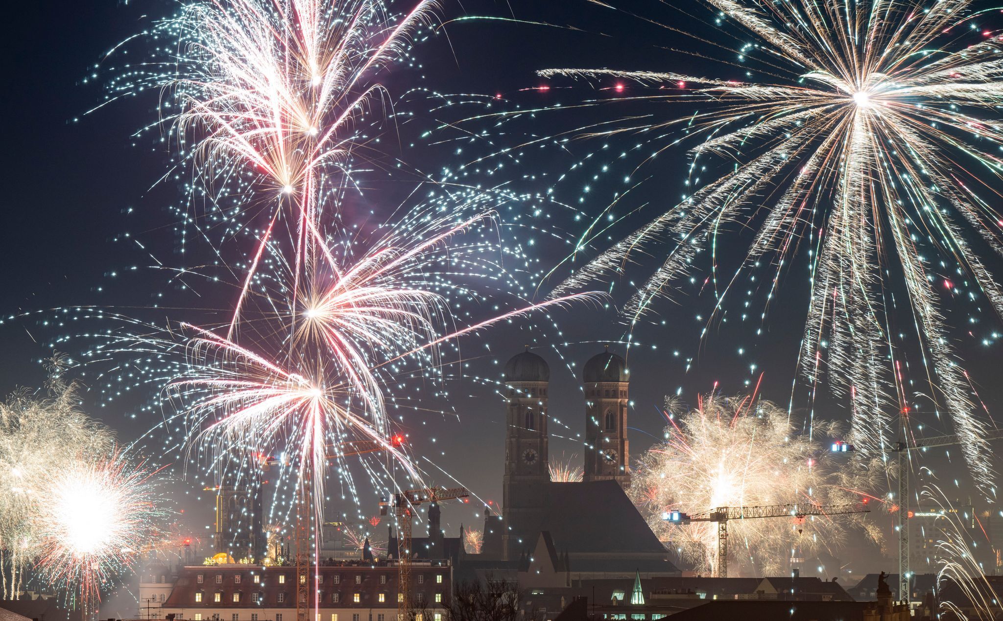 Silvesternacht in Bayern – Viele Feuer, mehrere Verletzte