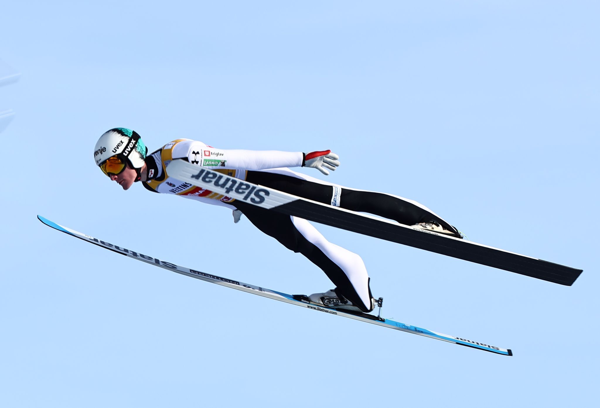 Slowene Prevc gewinnt Neujahrsspringen – Hoffmann Sechster