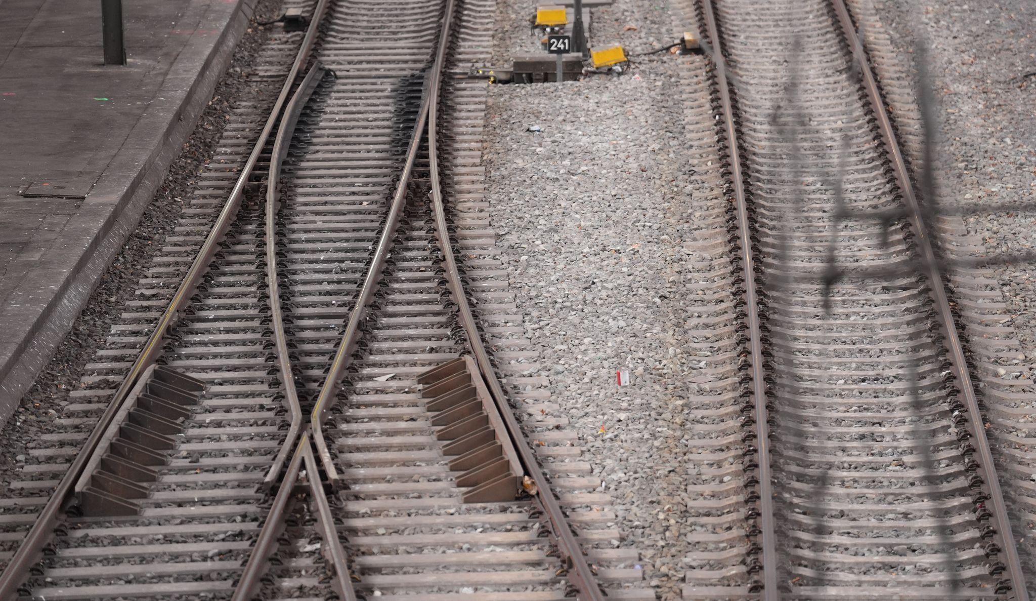 Bahn reduziert Fernverkehr im Norden wegen des Winterwetters