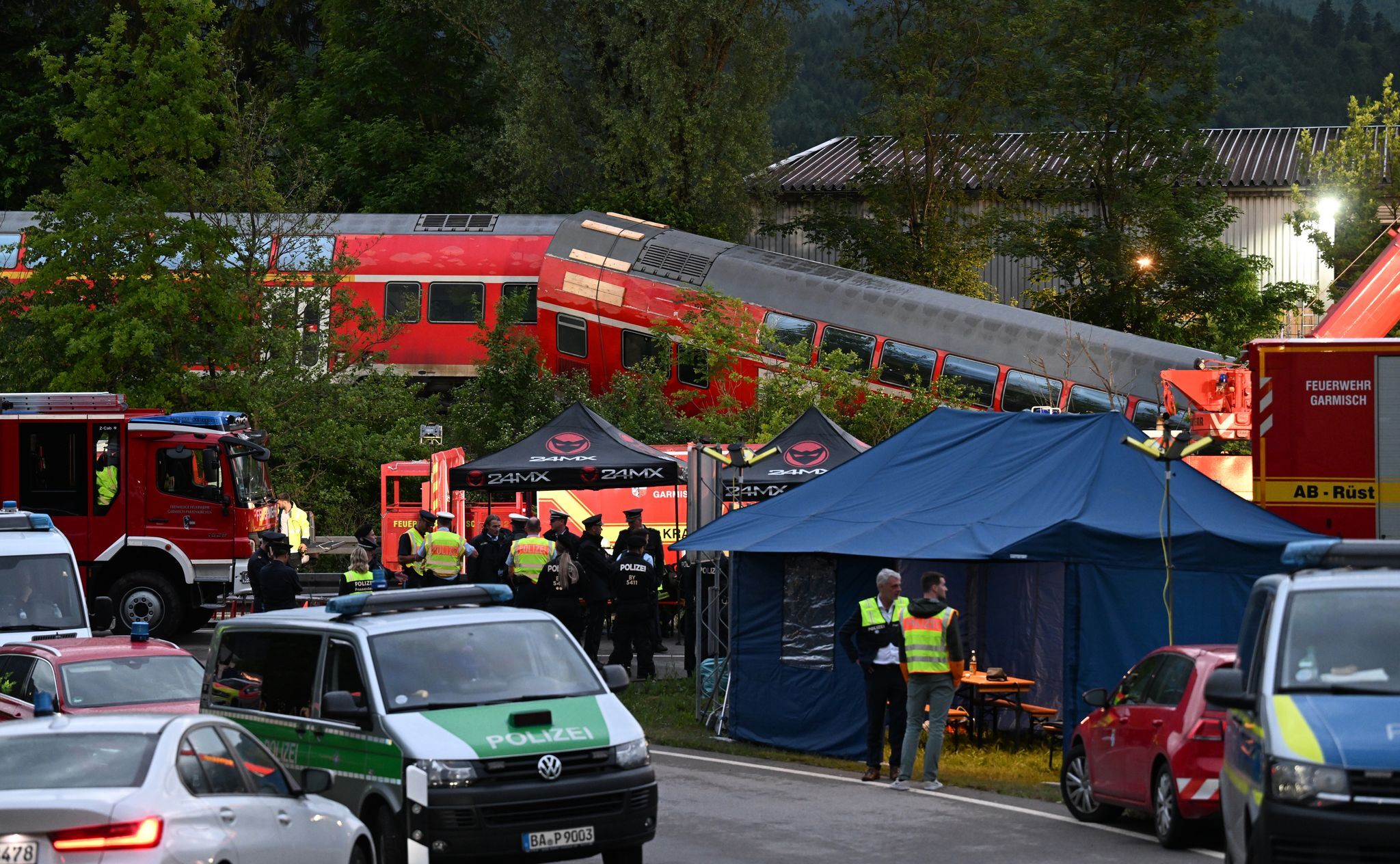 Prozess um Zugunglück – Richter wirft Bahn Blockade vor
