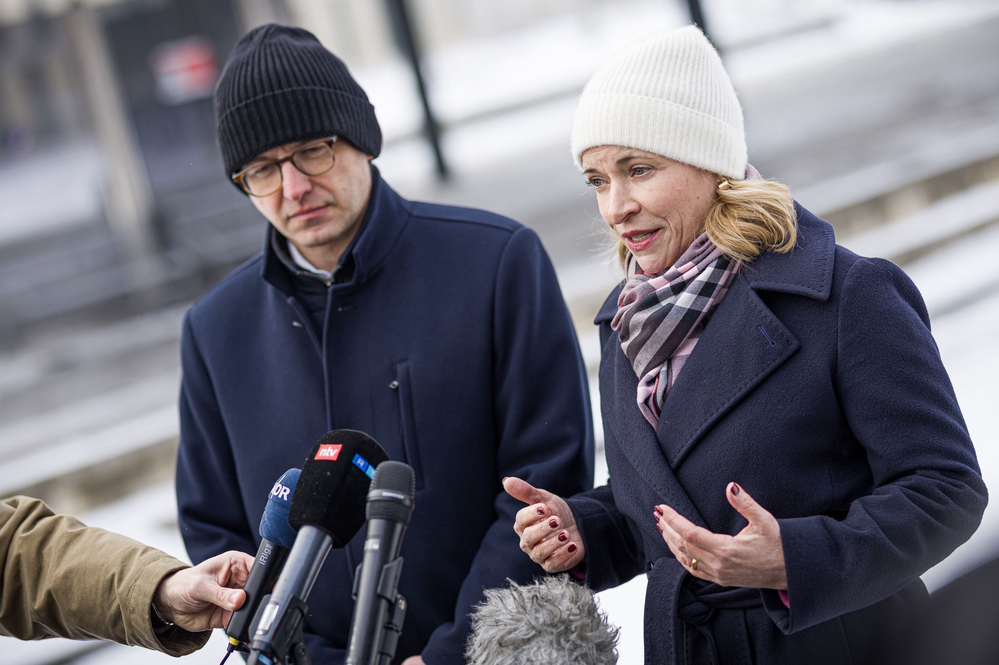 Bahnchefin Palla: Hauptstrecken nach Wintersturm wieder frei