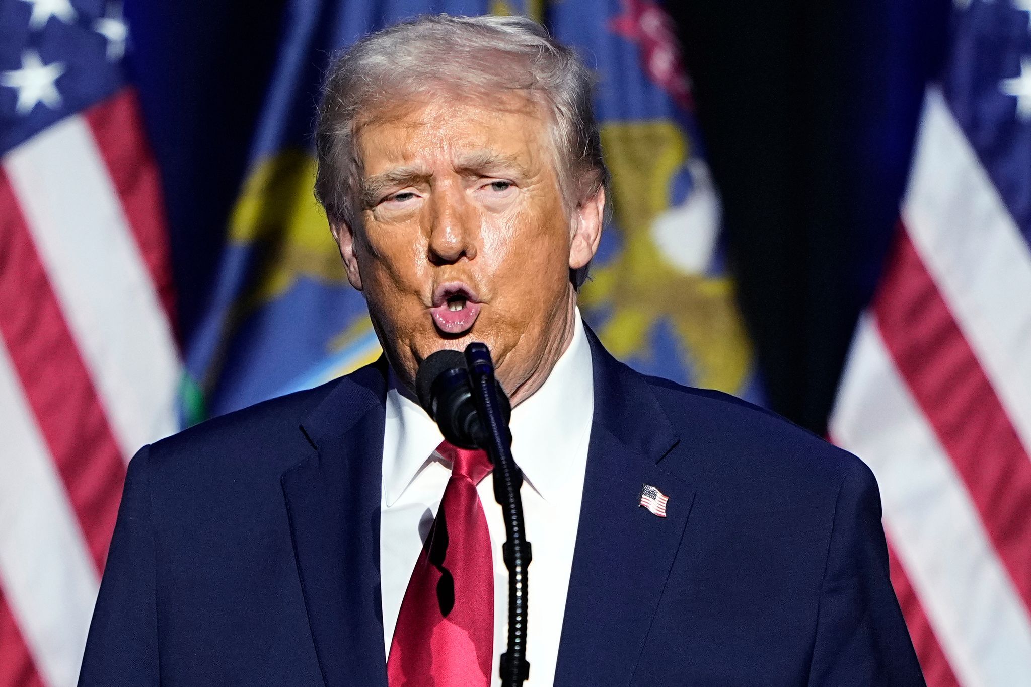 Trump droht Iran erneut mit hartem Eingreifen der USA