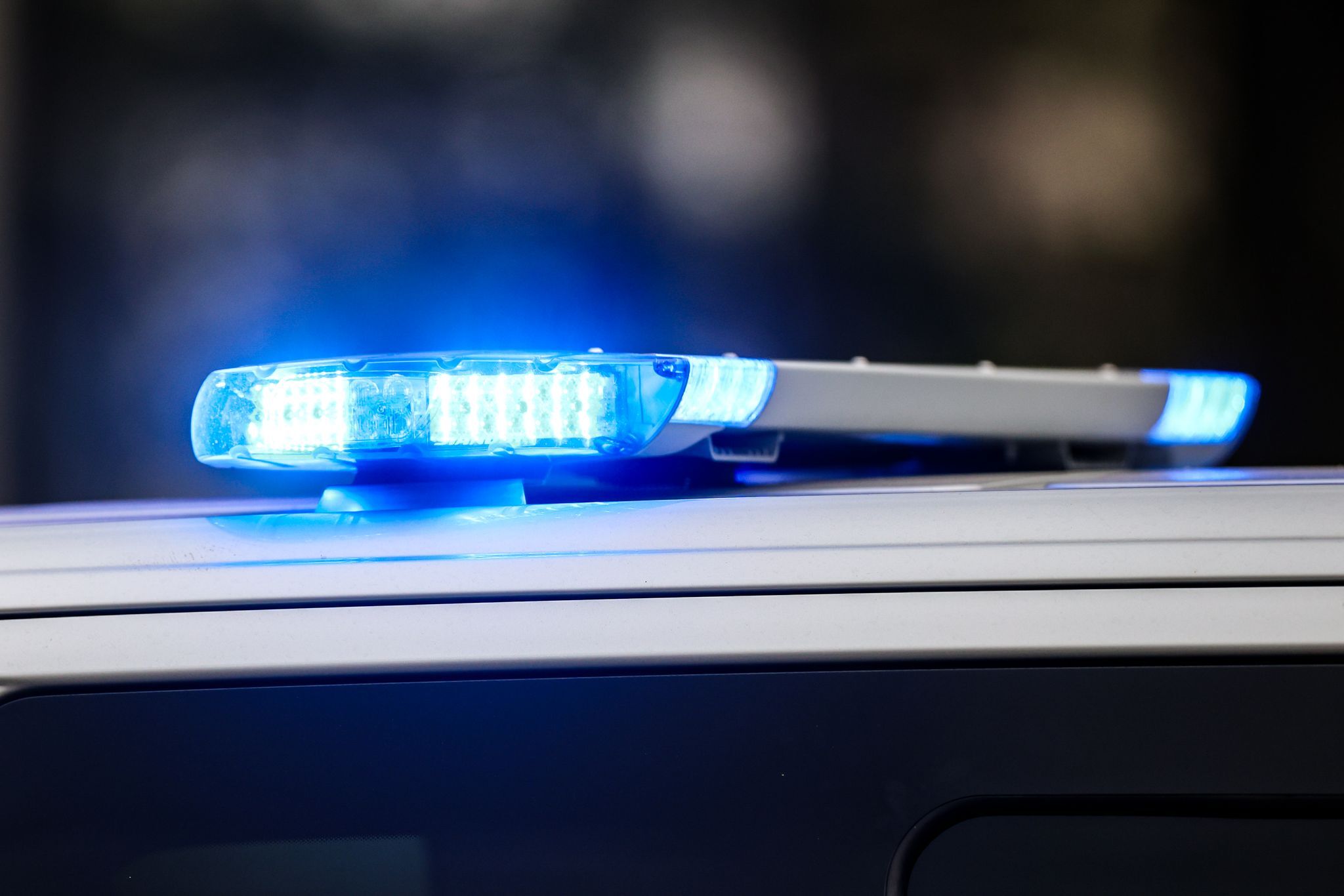 Unfall zwischen Trambahn und Auto in München