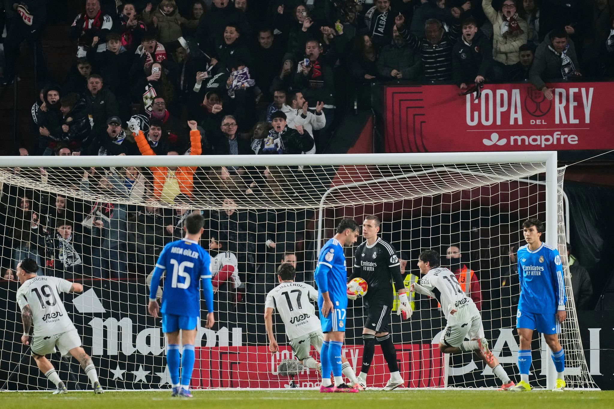 Nach Trennung von Alonso: Pokal-Blamage für Real Madrid