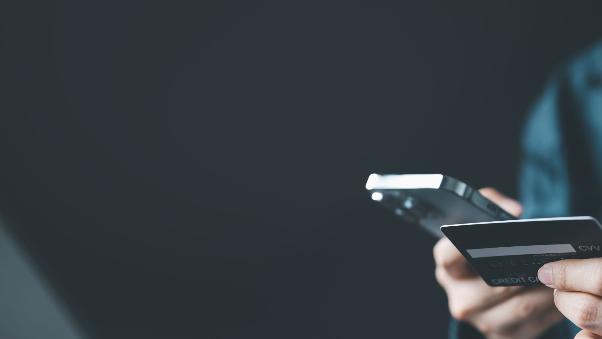 51-Jähriger wegen internationalem Online-Betrug vor Gericht