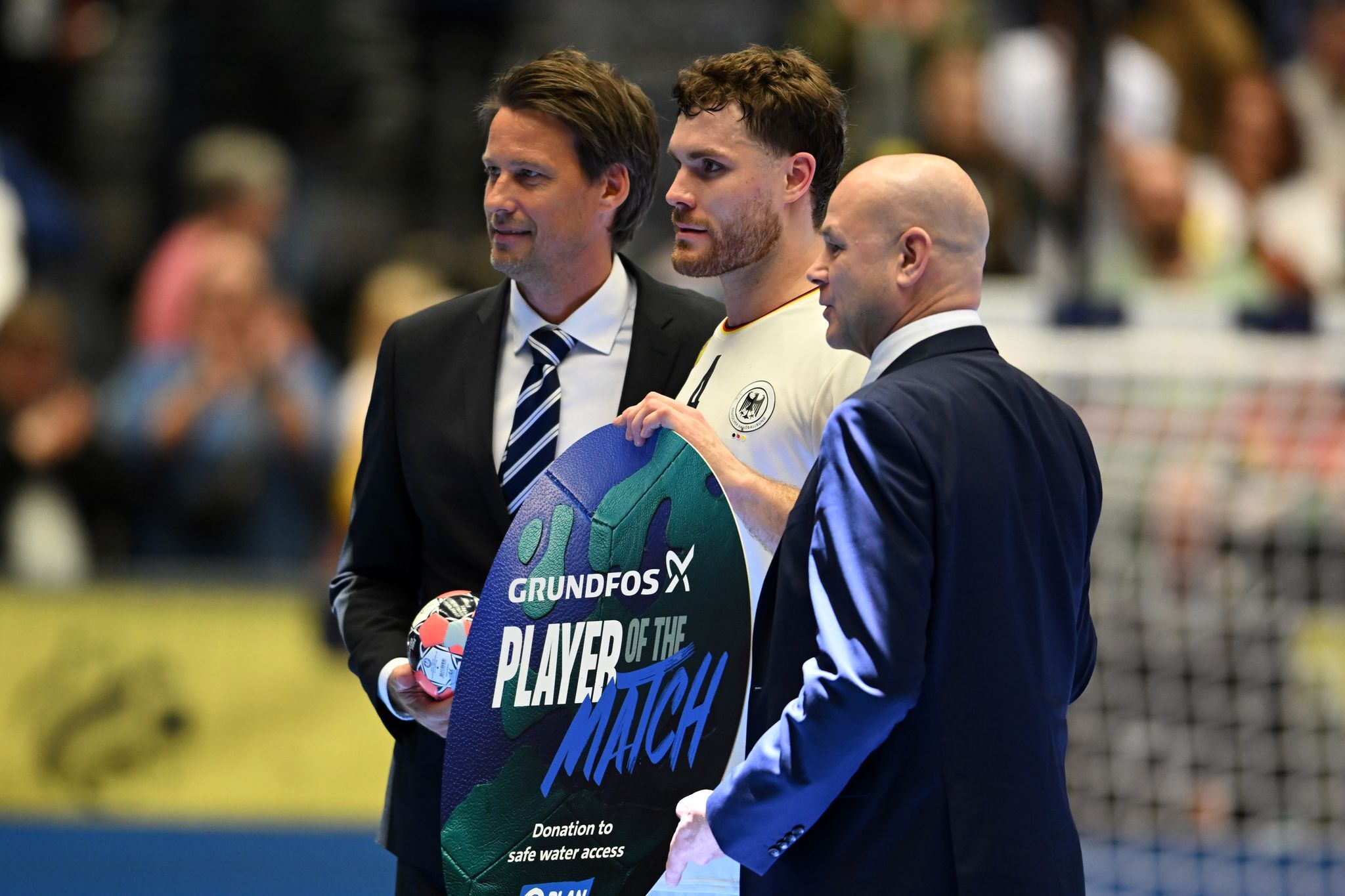 Routiniers laufen heiß: Handballer bauen auf Golla und Wolff