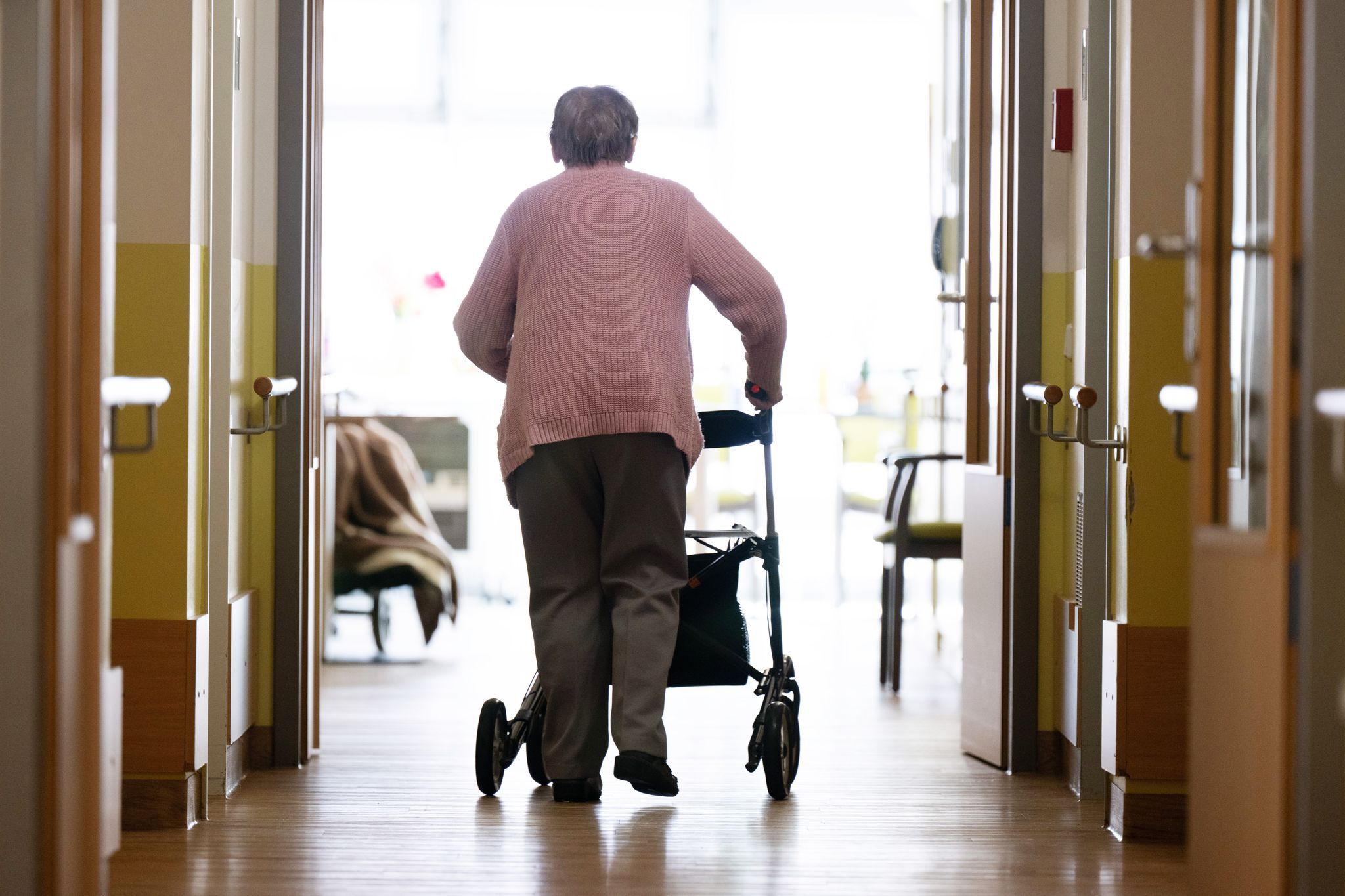 Pflege im Heim immer teurer – wie lange noch?