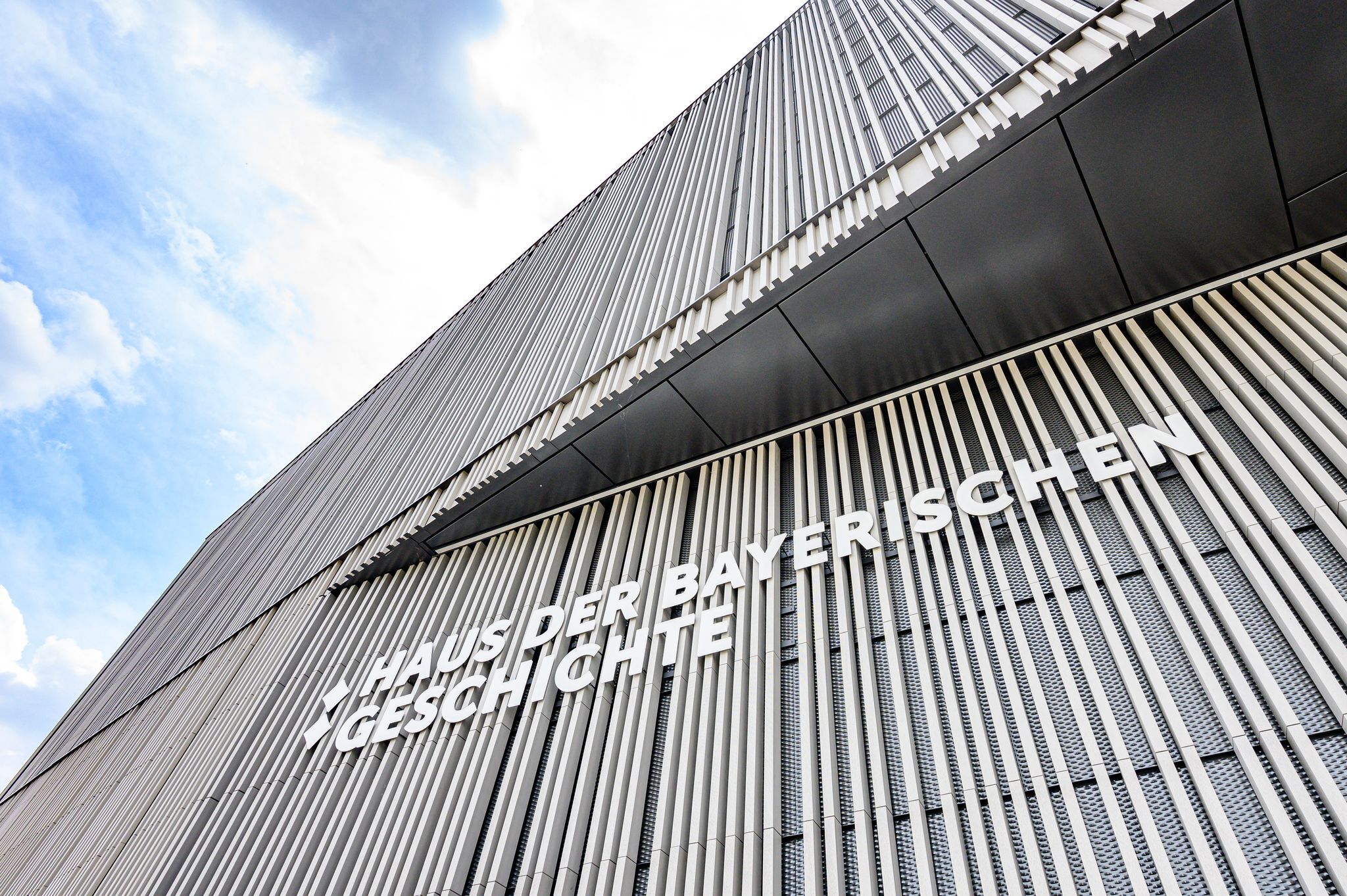 Neue Ausstellung zu Hitlers Aufstieg in Bayern geplant