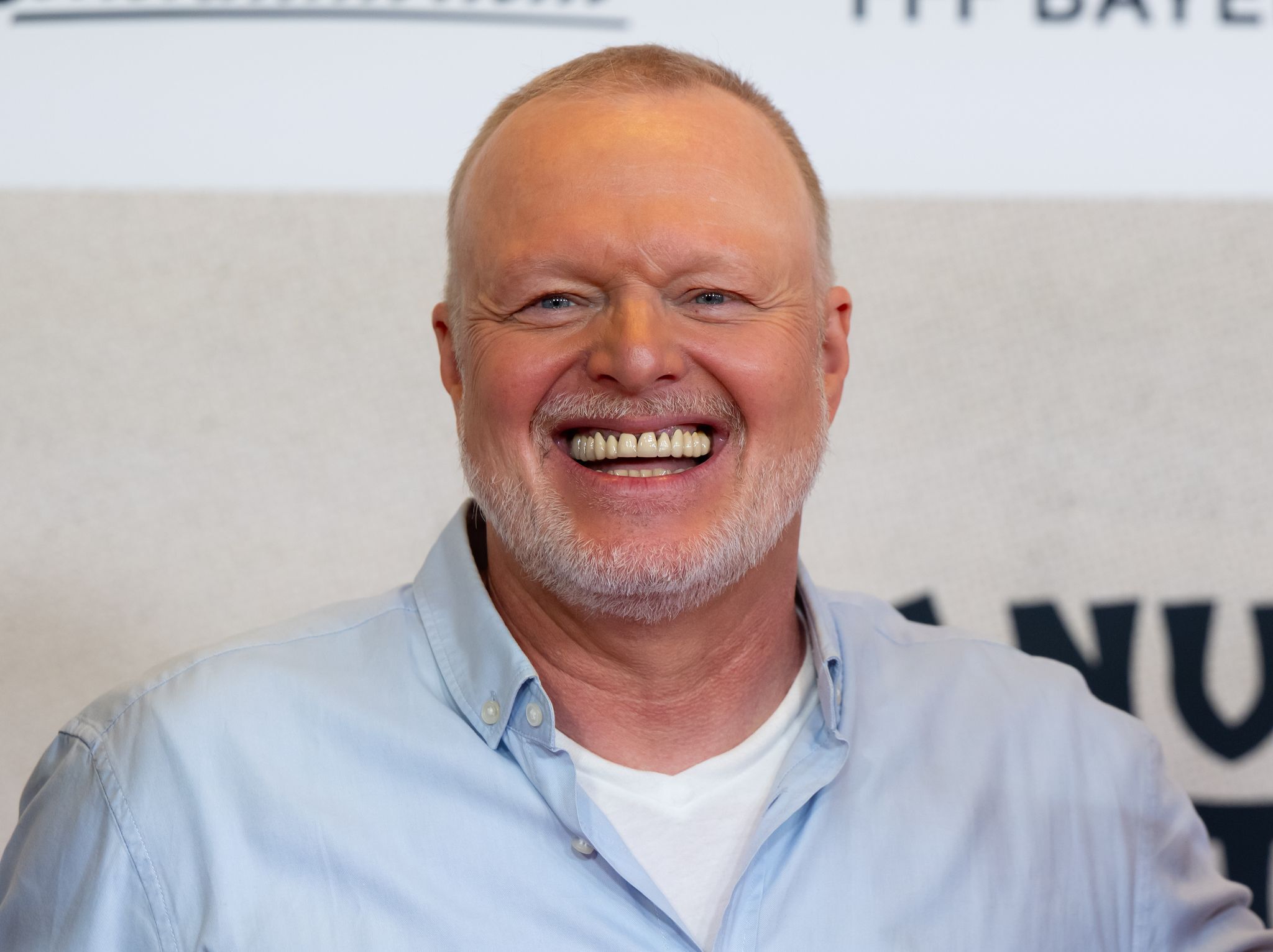 Stefan Raab bekommt eigene Live-Show zum Dschungelcamp