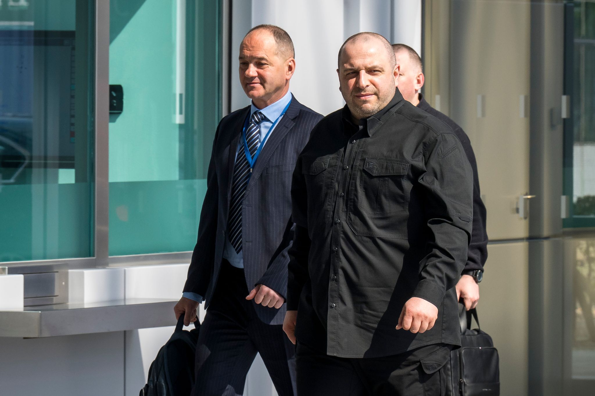 Ukrainer und Russen setzen Gespräche über Kriegsende fort