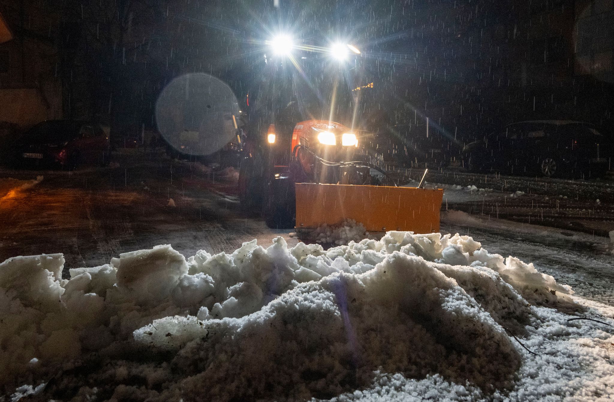 Unfälle und Schulausfälle bei Neuschnee in Bayern