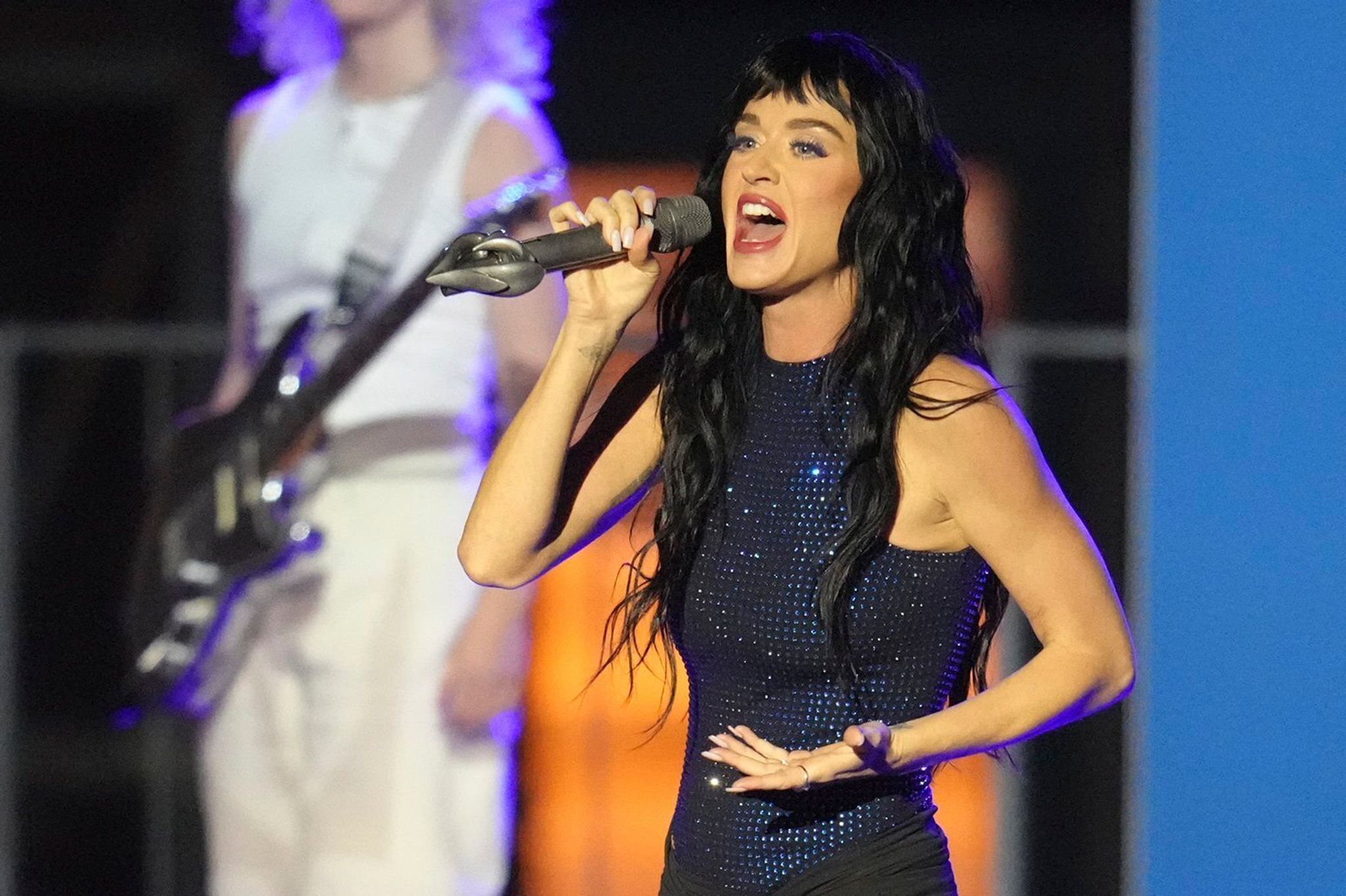 Katy Perry ruft zu Widerstand auf: «Wut in Taten verwandeln»