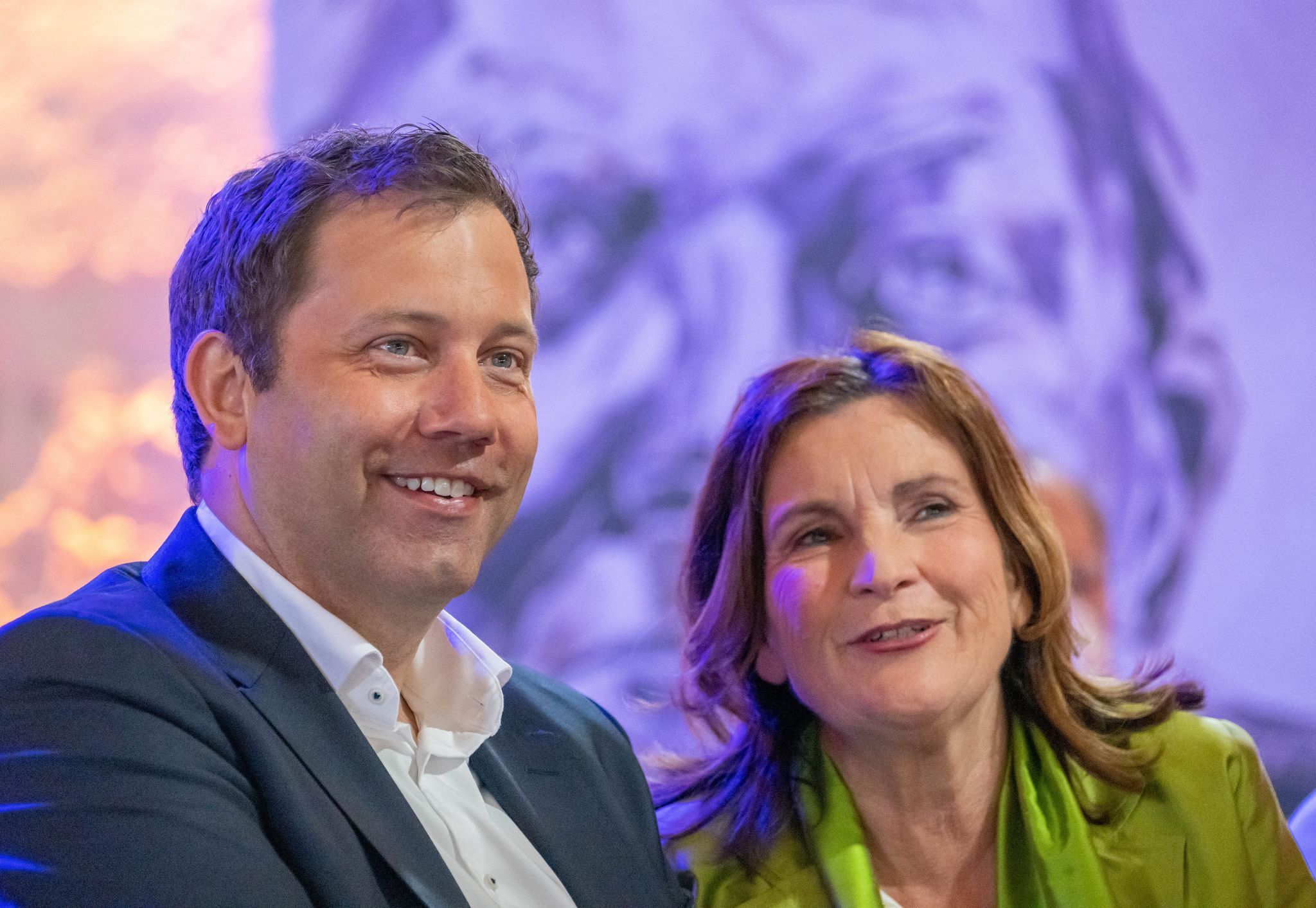 SPD fordert Veröffentlichung von Prüfung zu Erhard-Gipfel