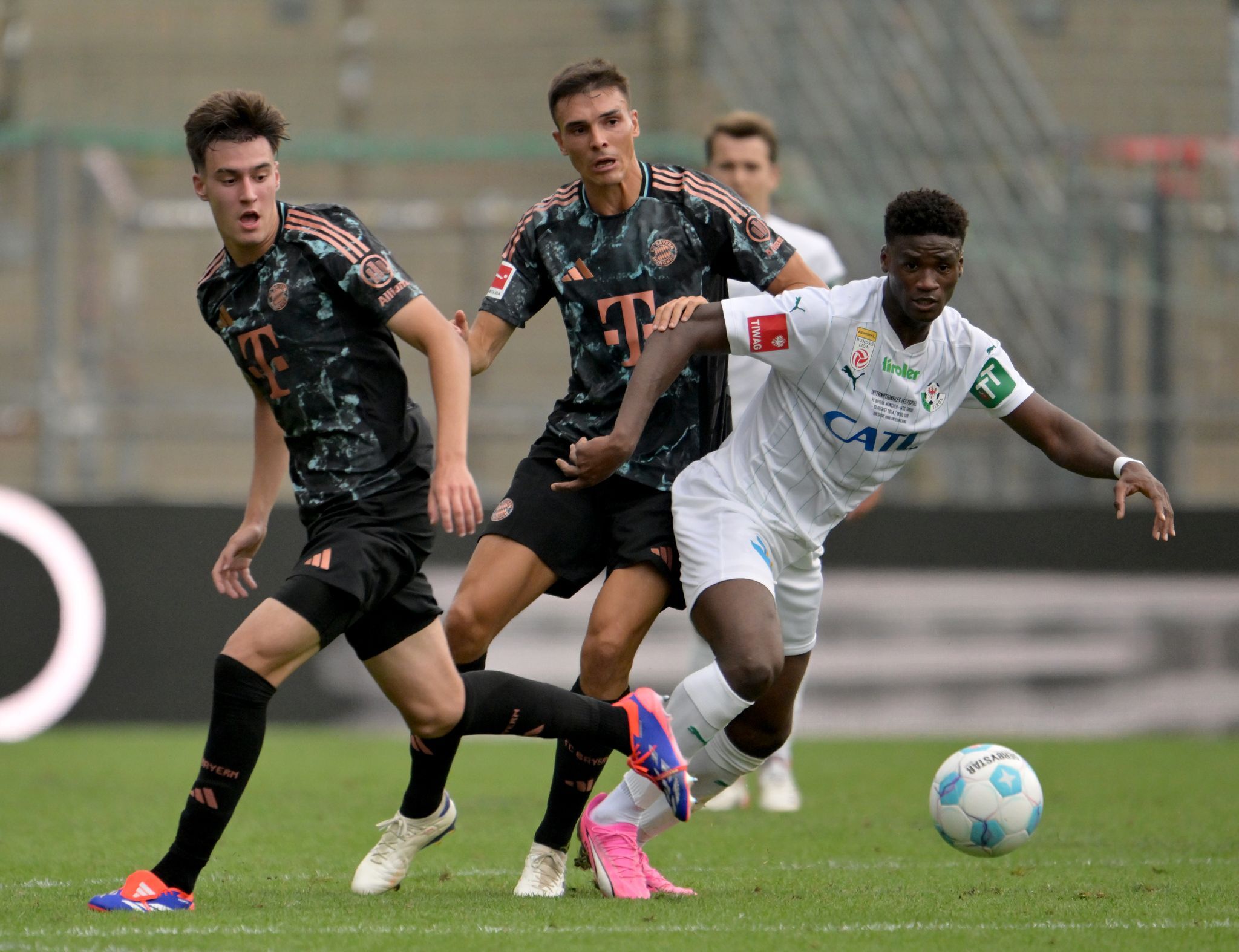 Nürnberg leiht 19-jährigen Fernandez vom FC Bayern aus