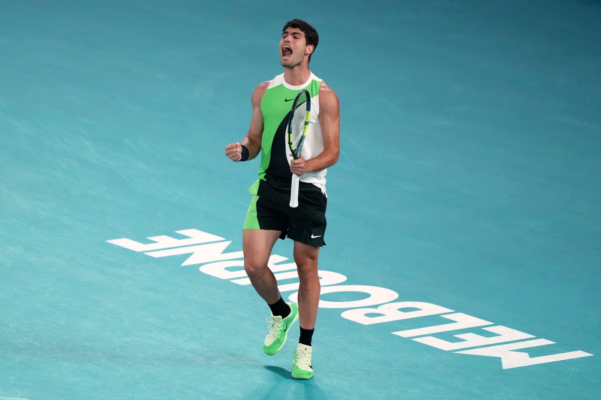 Sieg in Melbourne: Alcaraz schreibt Geschichte