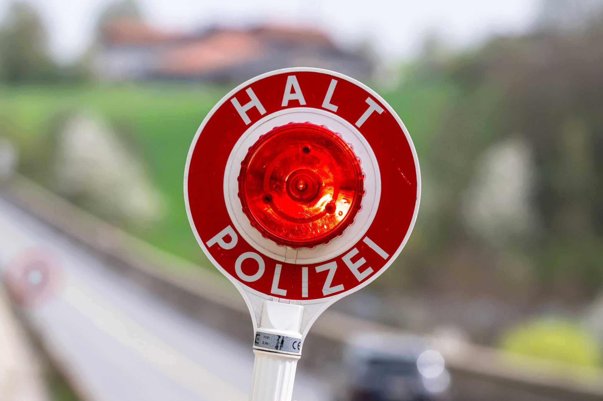 Polizei findet fünf Kilo Opium bei Autofahrer auf der A3