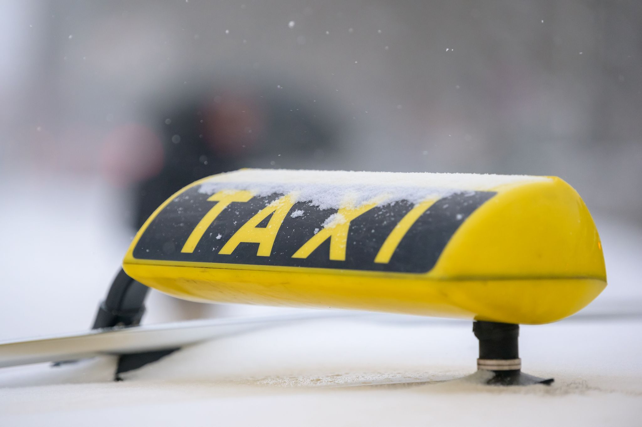 Telefonbetrüger ordern Goldbarren per Taxi an