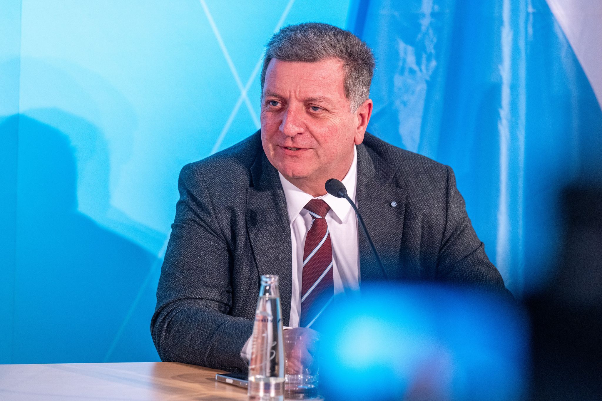 Verkehrsminister wollen zu Schutz für Bahnpersonal beraten