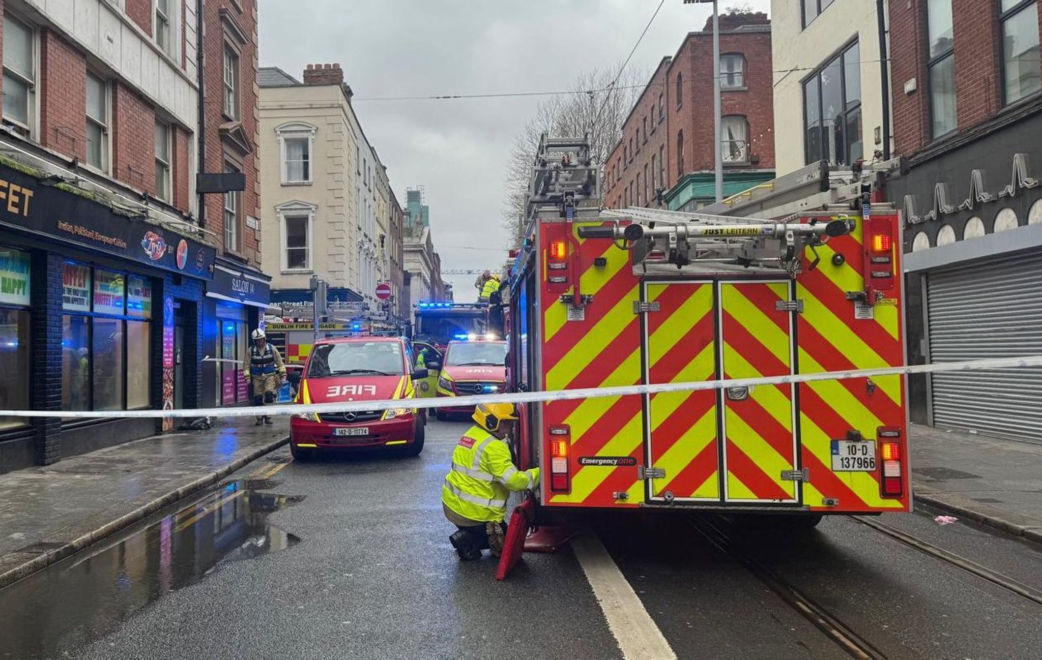 Ein Todesopfer und mehrere Verletzte bei Busunfall in Dublin