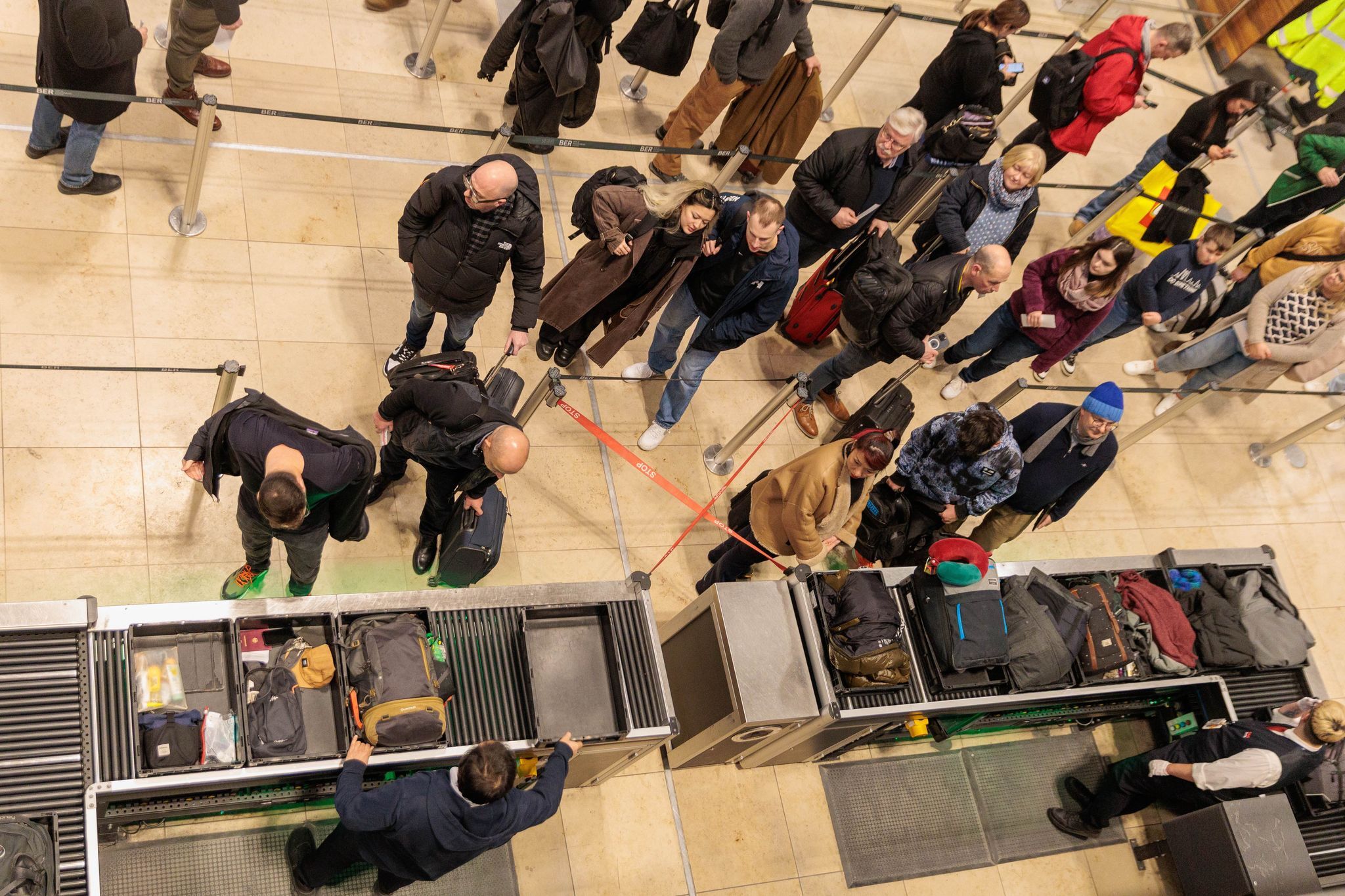 Betrieb am BER wieder aufgenommen – Erste Maschine gestartet