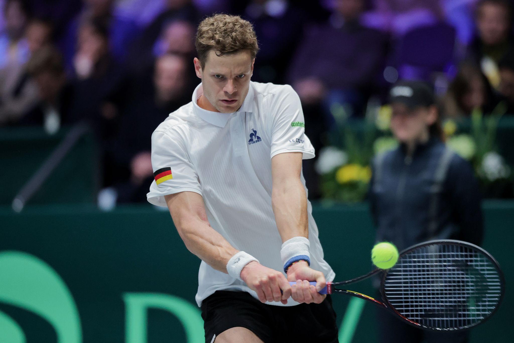 Dank souveräner Einzel: Davis-Cup-Team dicht vor Sieg