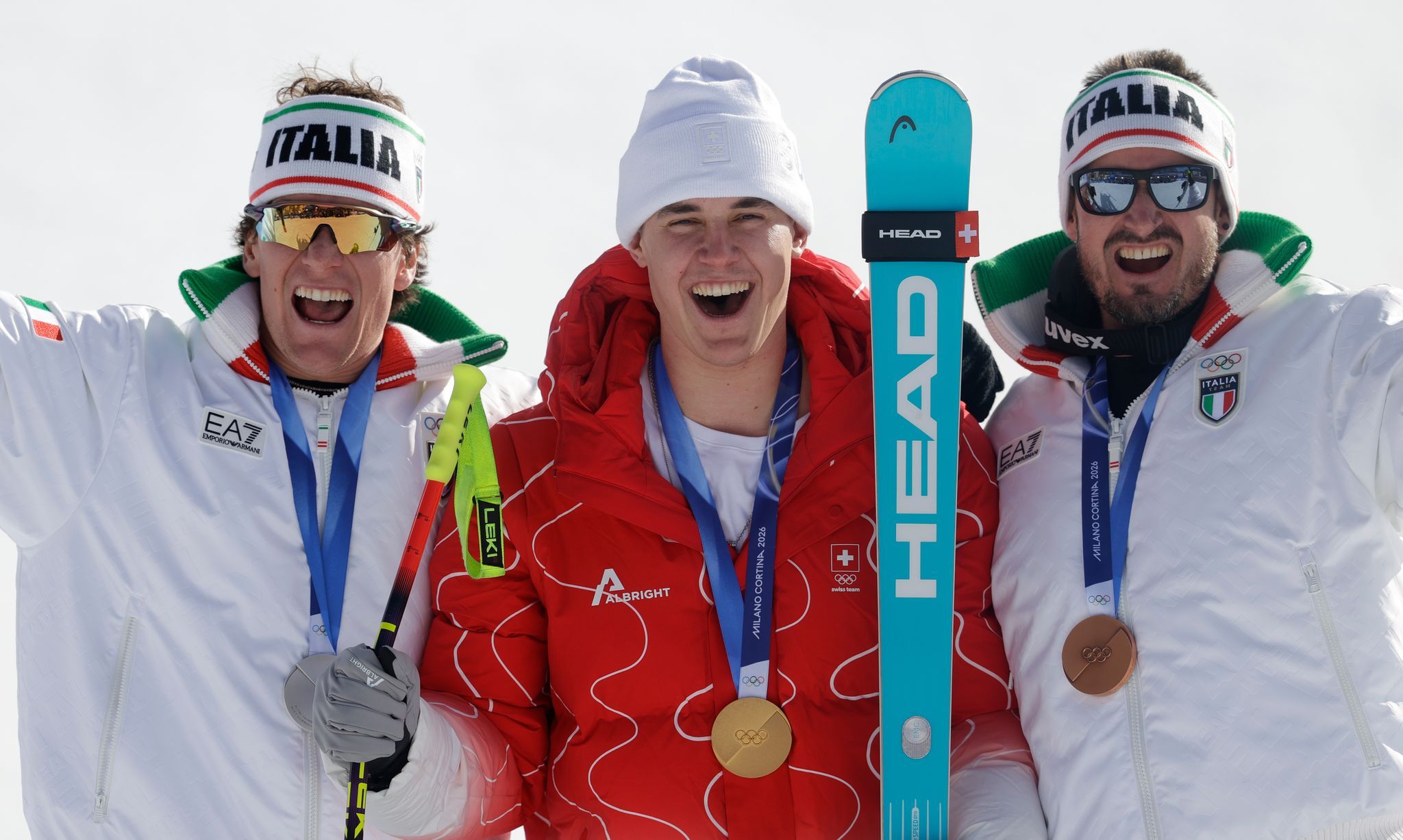 Große Abfahrtsshow bei Olympia: Schweiz und Italien jubeln