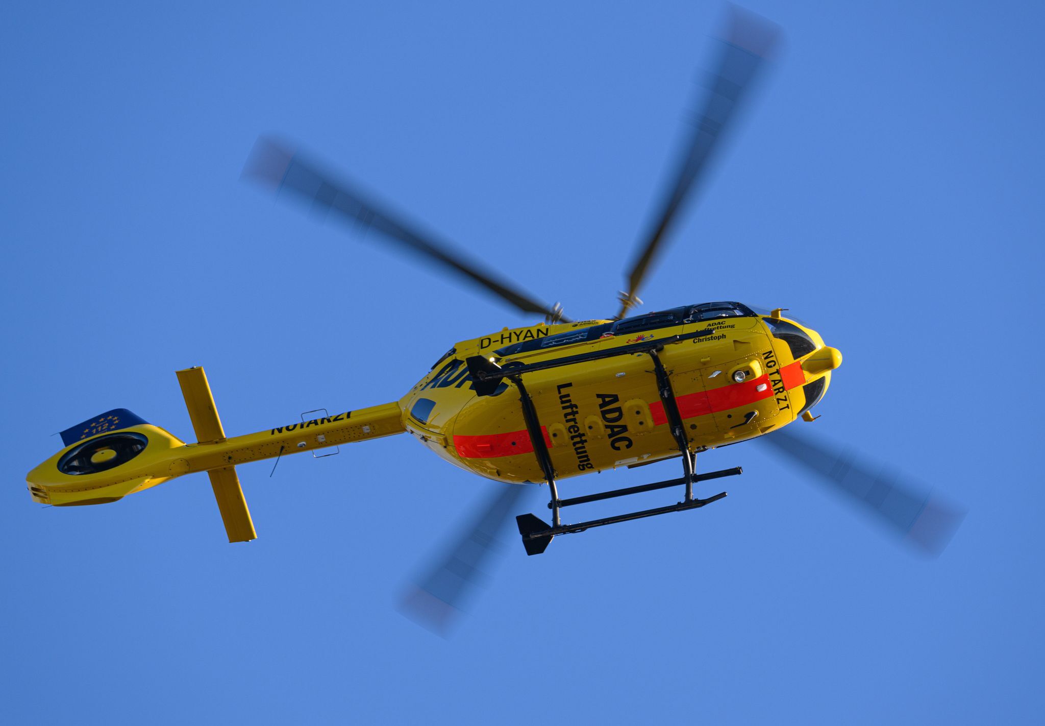 ADAC-Rettungshubschrauber fliegen knapp 49.000 Einsätze