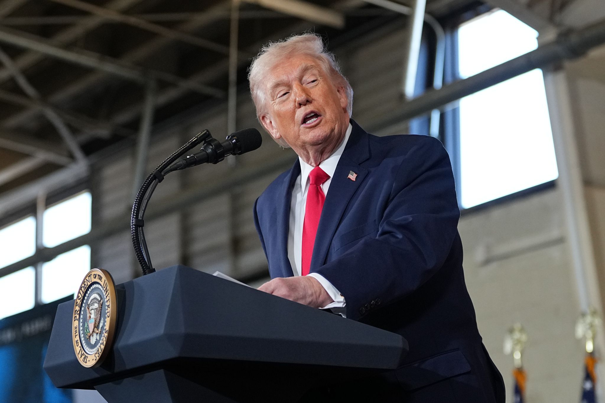 Trump holen berüchtigte Razzien ein