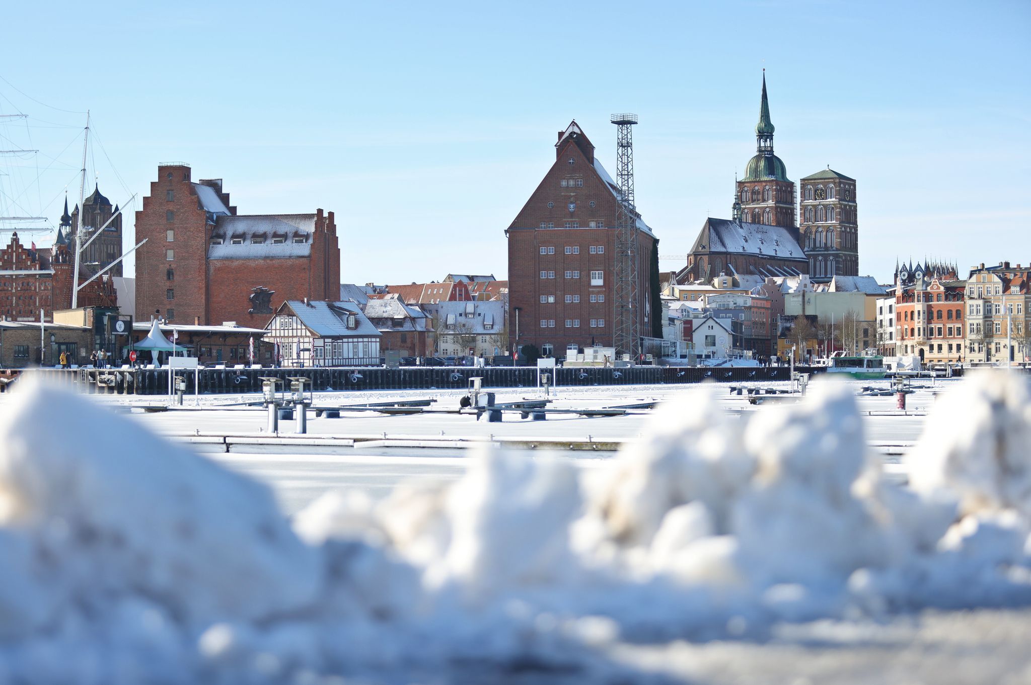 Winterliches Wetter zum Rosenmontag – Schnee, Regen, Glätte