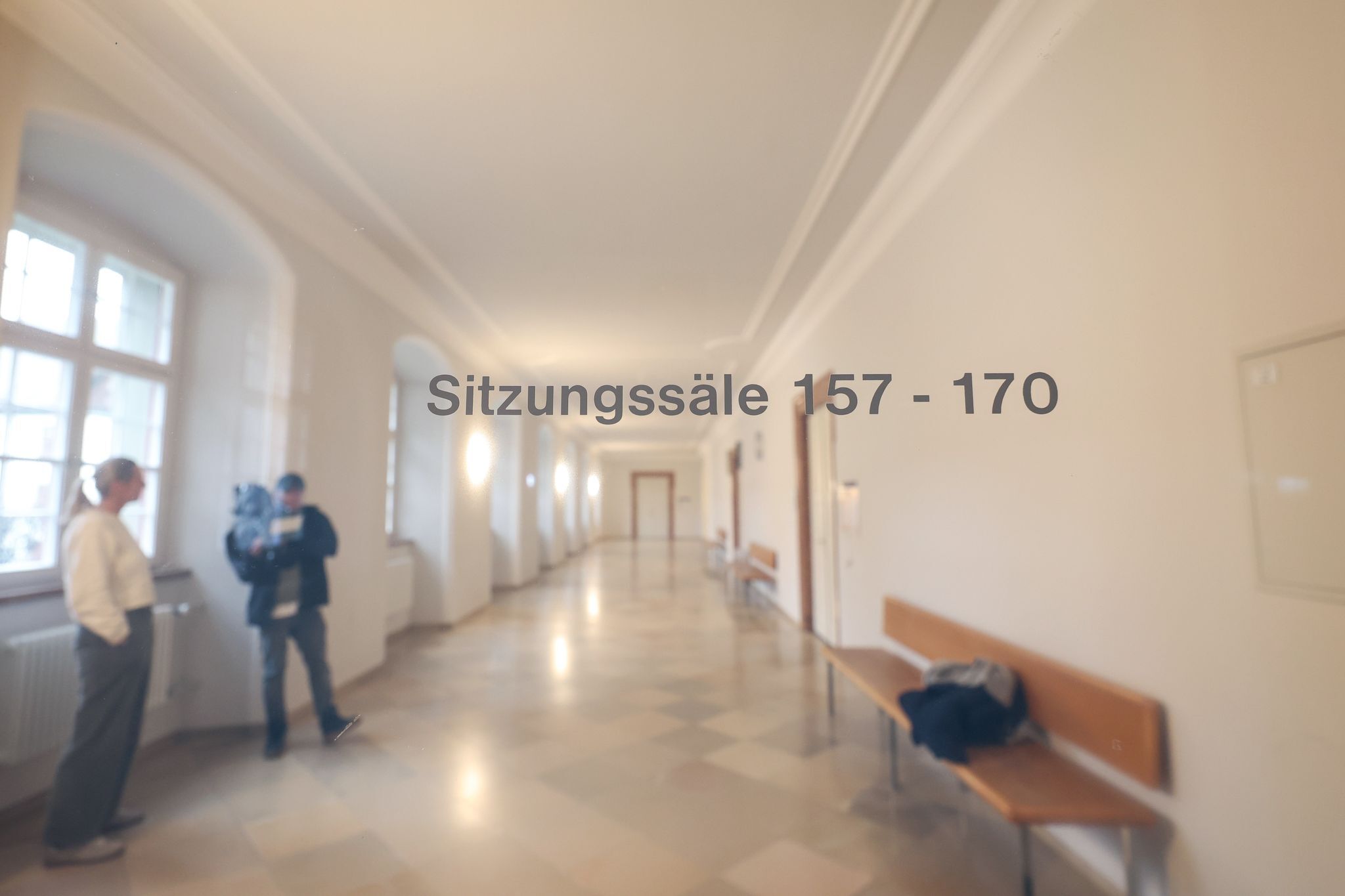 Mit Tempo 180 auf der Flucht – Mordprozess nach Unfall