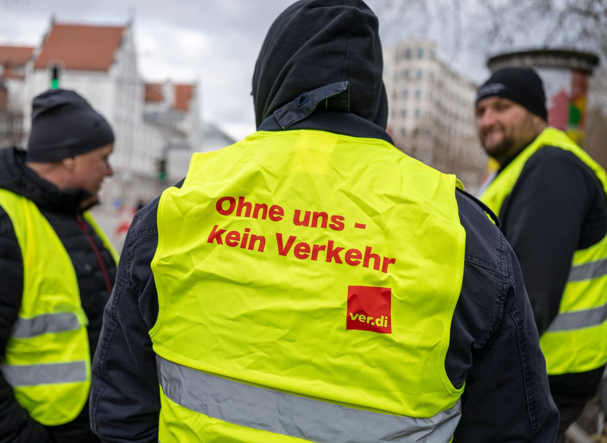 Verdi will Nahverkehr in Augsburg und Regensburg lahmlegen