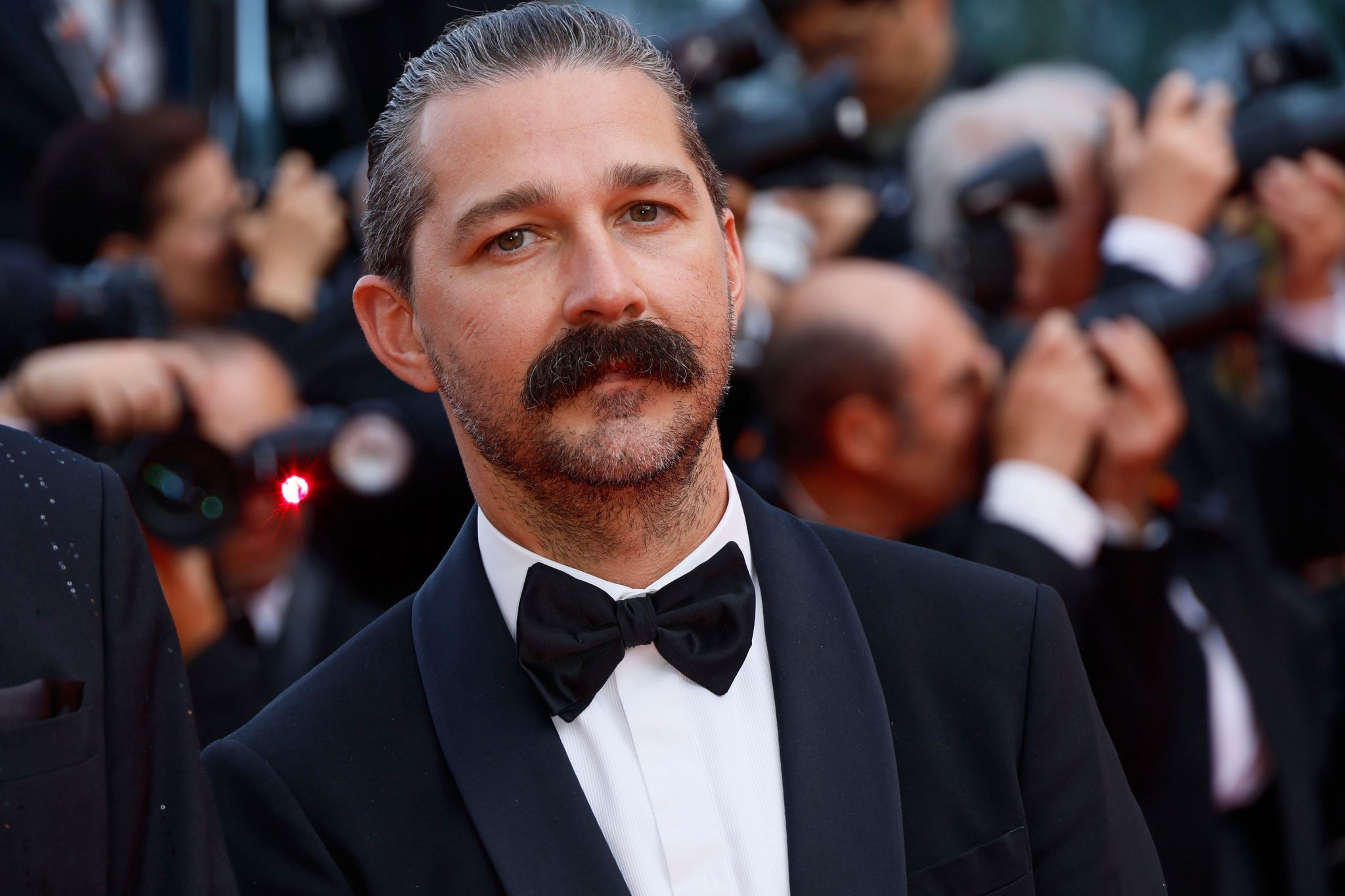 LaBeouf meldet sich nach Festnahme mit Zwei-Wort-Botschaft