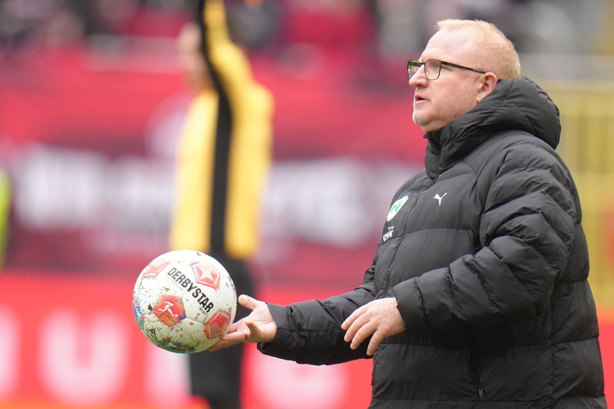 Fürther Trainer Vogel rätselt über eigene Mannschaft