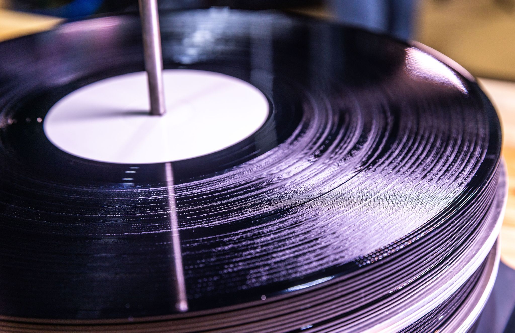 Musikgeschäft legt erneut zu – Vinyl-Renaissance geht weiter