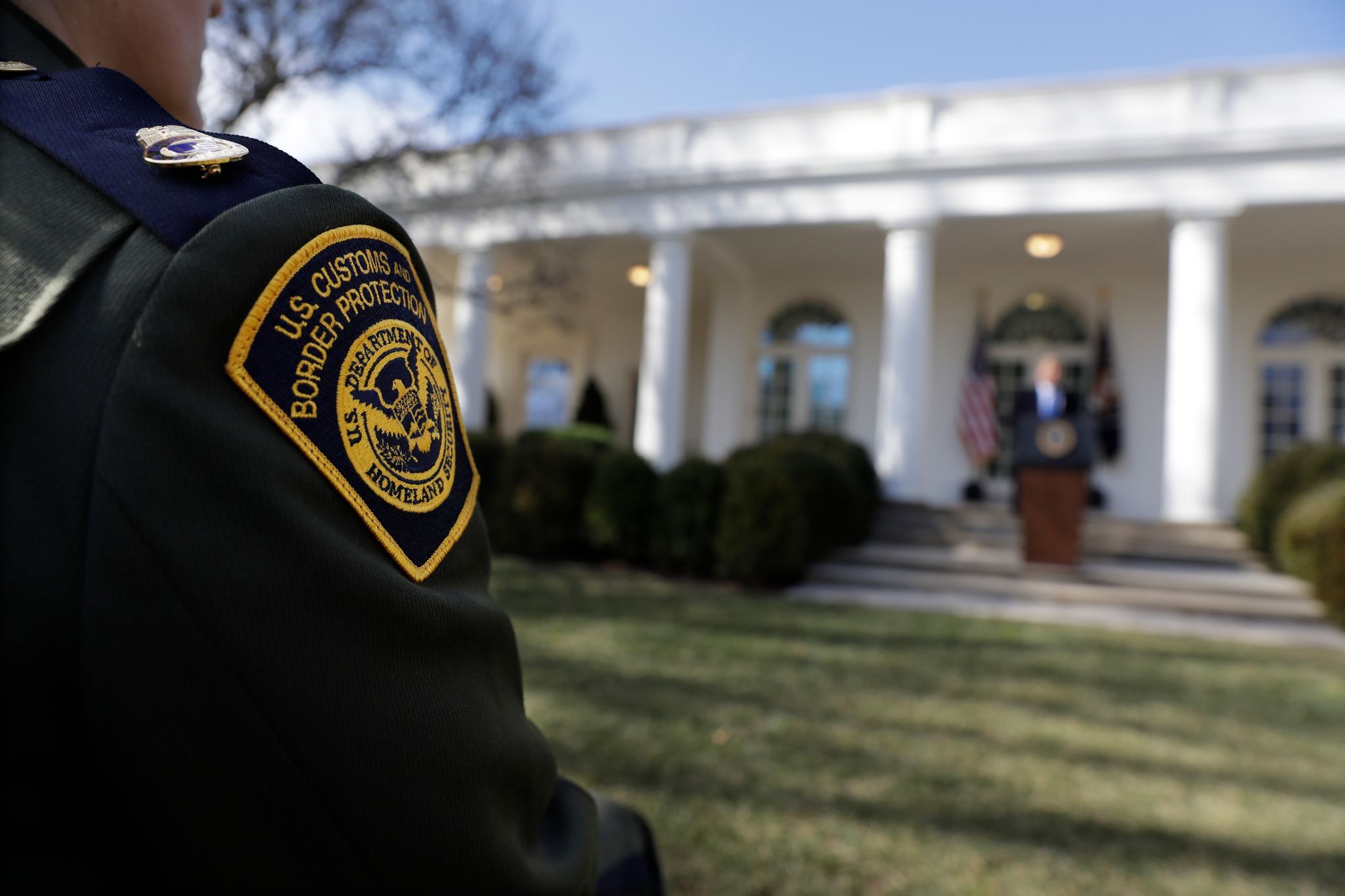 US-Heimatschutz nach Tod von Migrant unter Druck