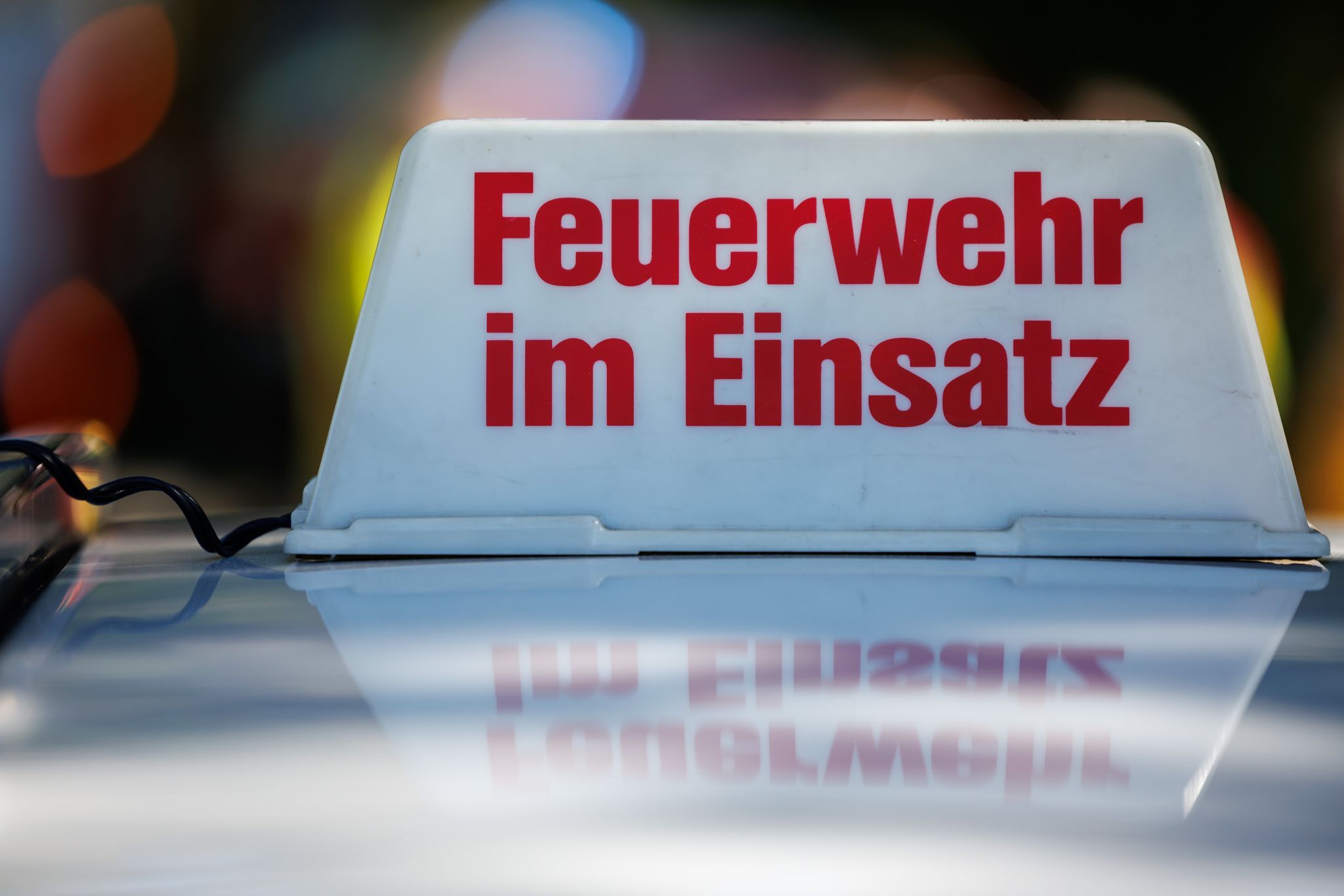 Halle in Vollbrand – Schaden im sechsstelligen Bereich