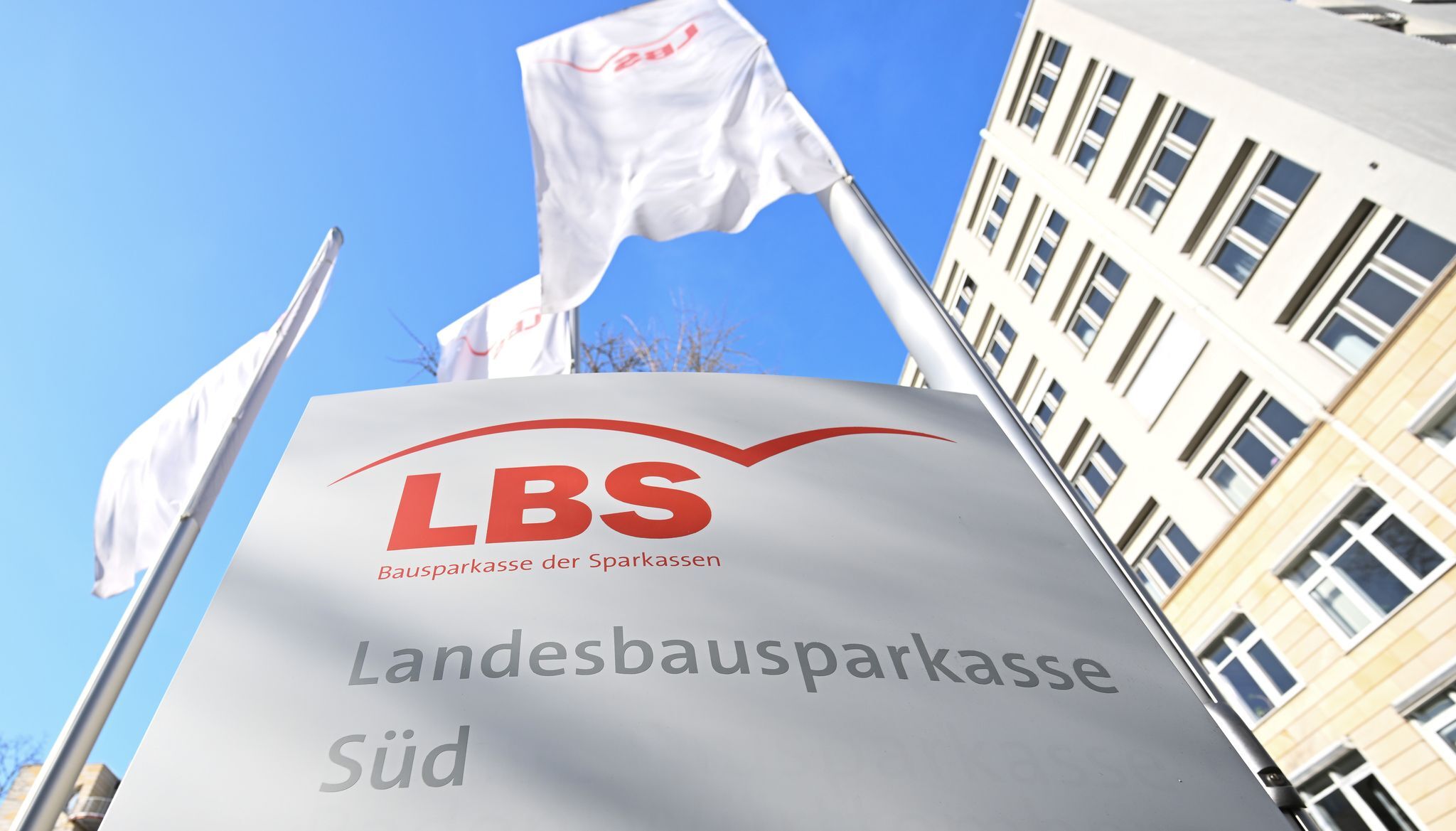 Nachfrage nach Bausparverträgen bei der LBS Süd sinkt weiter