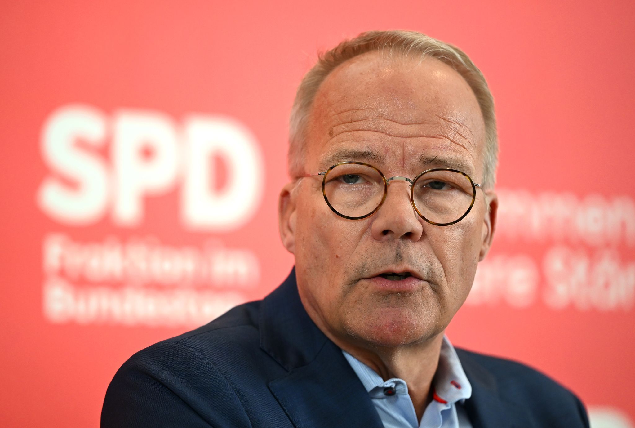 SPD-Fraktion spricht von Völkerrechtsbruch im Iran