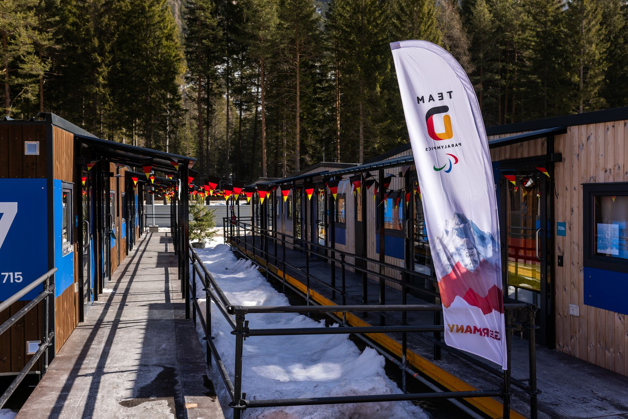 Zwischen Konflikten und Medaillen: Team D startet in Italien