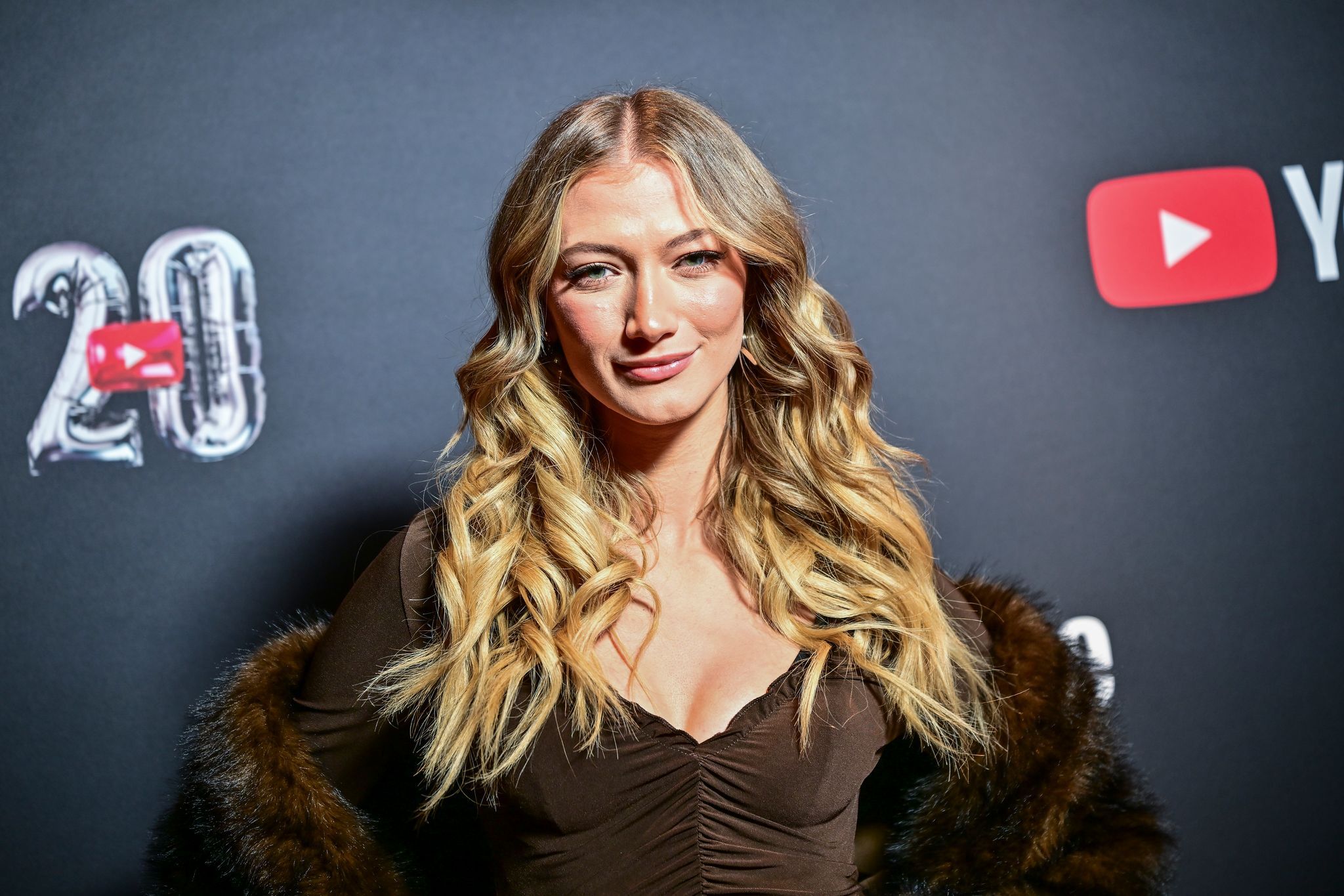 Leony kündigt neue Single und frische Show-Highlights an