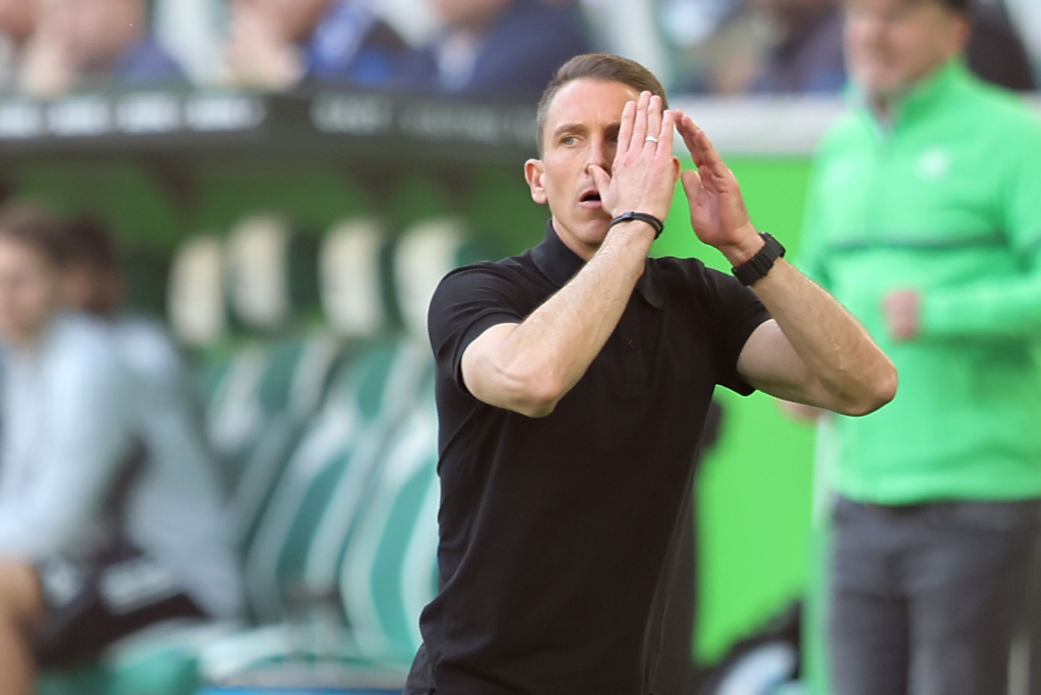 Trainer Bauer vor dem Aus: Wolfsburg verliert gegen Hamburg