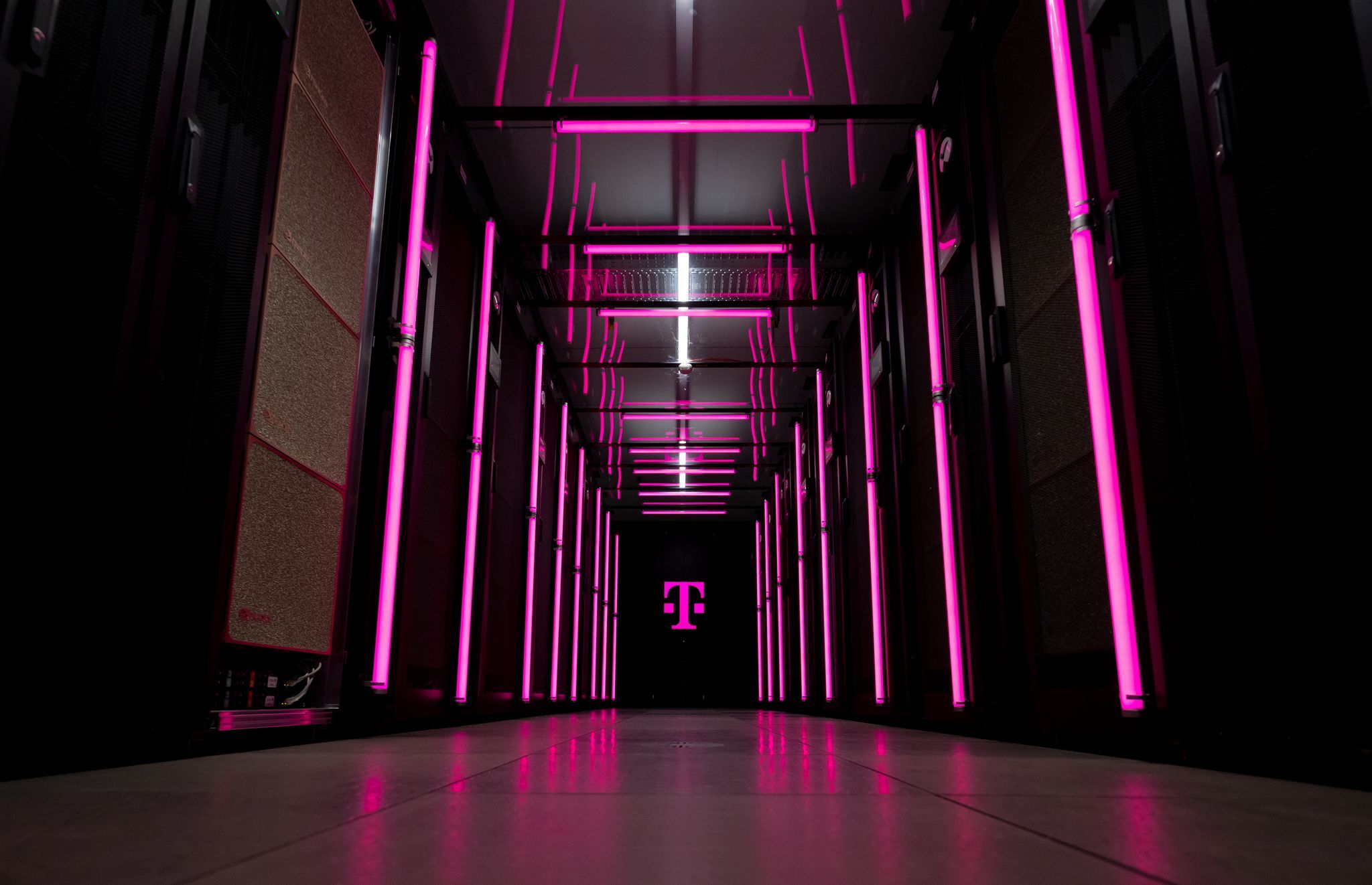 Digitalminister begrüßt Pläne für KI-Fabrik im Allgäu